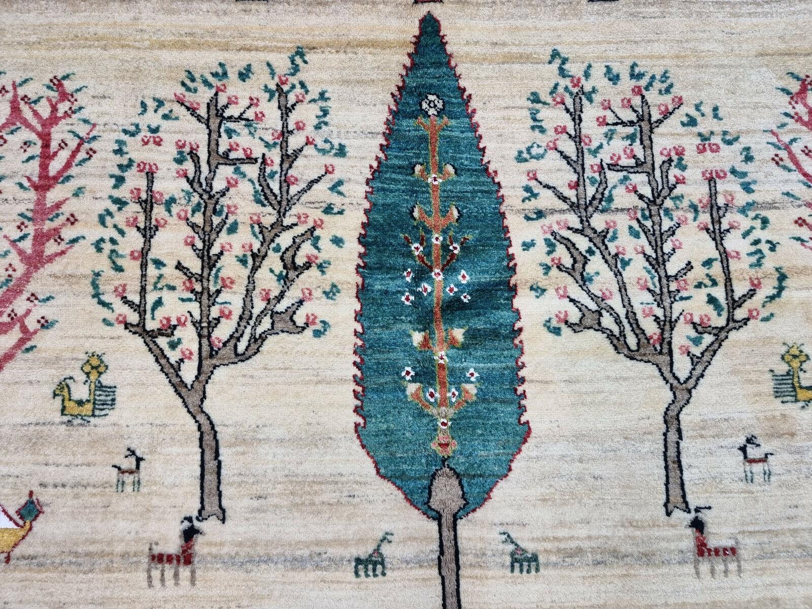 Handgefertigter Gabbeh-Teppich im persischen Stil 4,8' x 7,1', 1980er Jahre - 1D109 (Ende des 20. Jahrhunderts) im Angebot