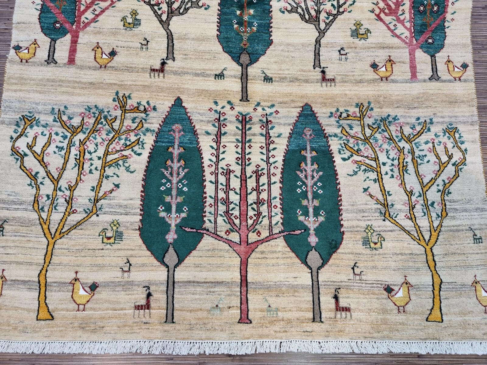 Handgefertigter Gabbeh-Teppich im persischen Stil 4,8' x 7,1', 1980er Jahre - 1D109 im Angebot 2