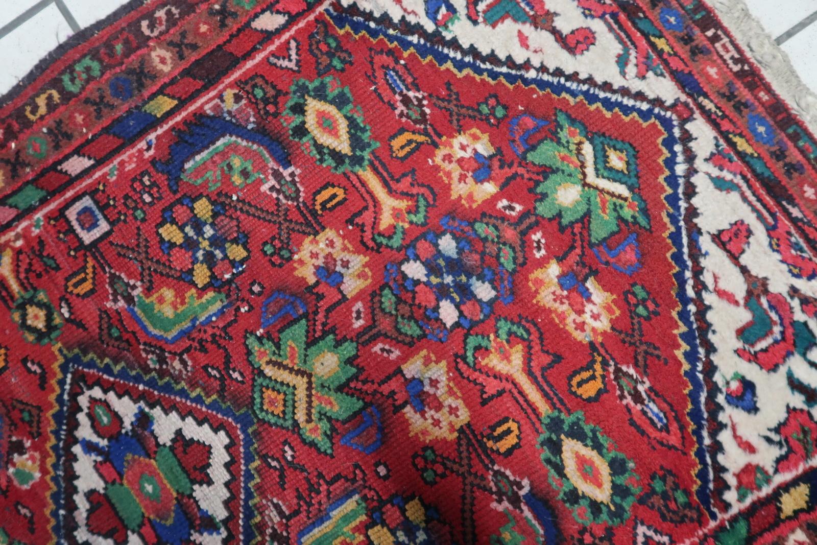Hand-Knotted Handmade Vintage Persian Style Hamadan Rug, 1970s - 1C1074 For Sale