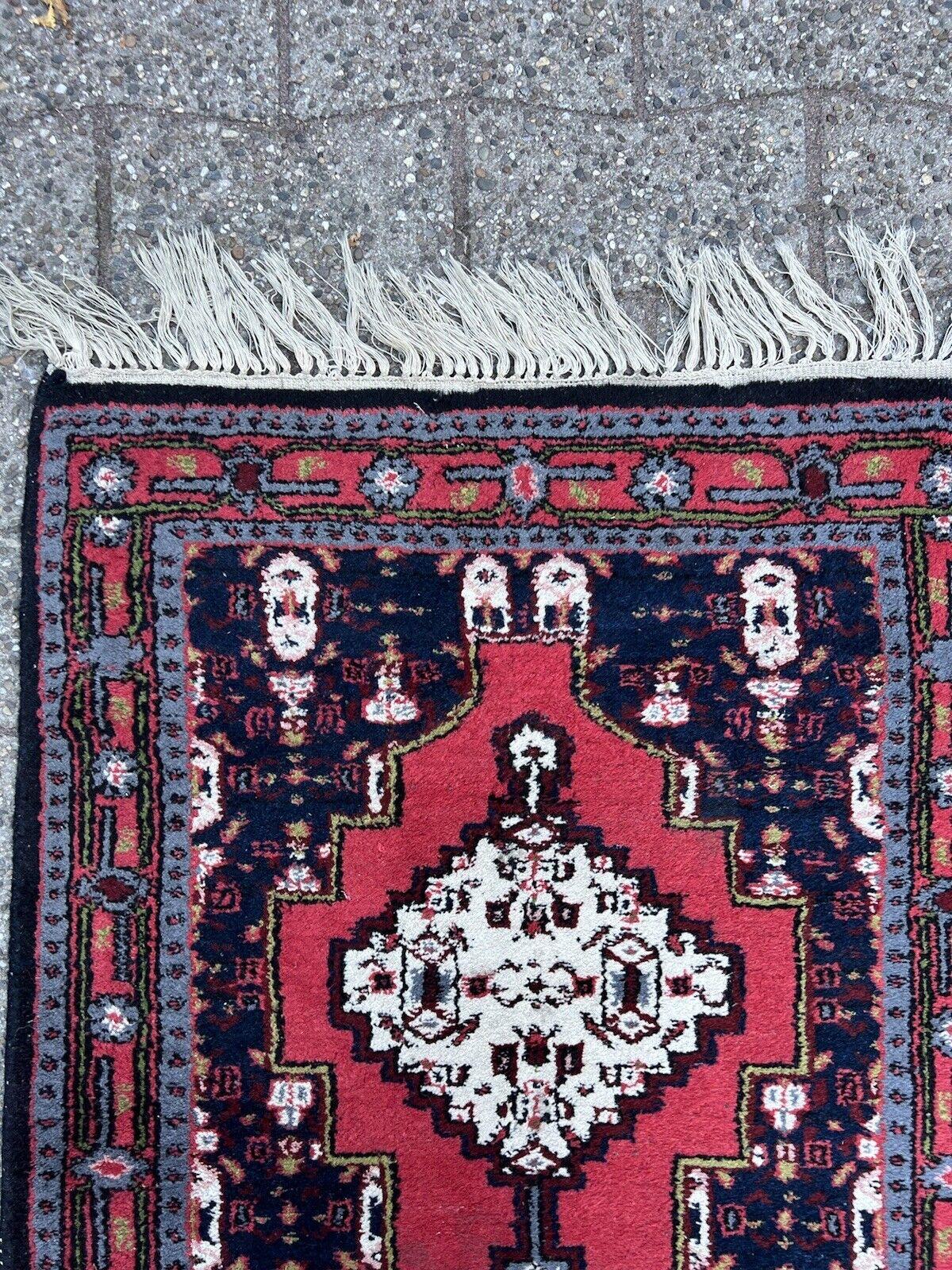 Handgefertigter Hamadan-Teppich im persischen Vintage-Stil 2.1' x 4.4', 1970er Jahre - 1S50 im Angebot 5