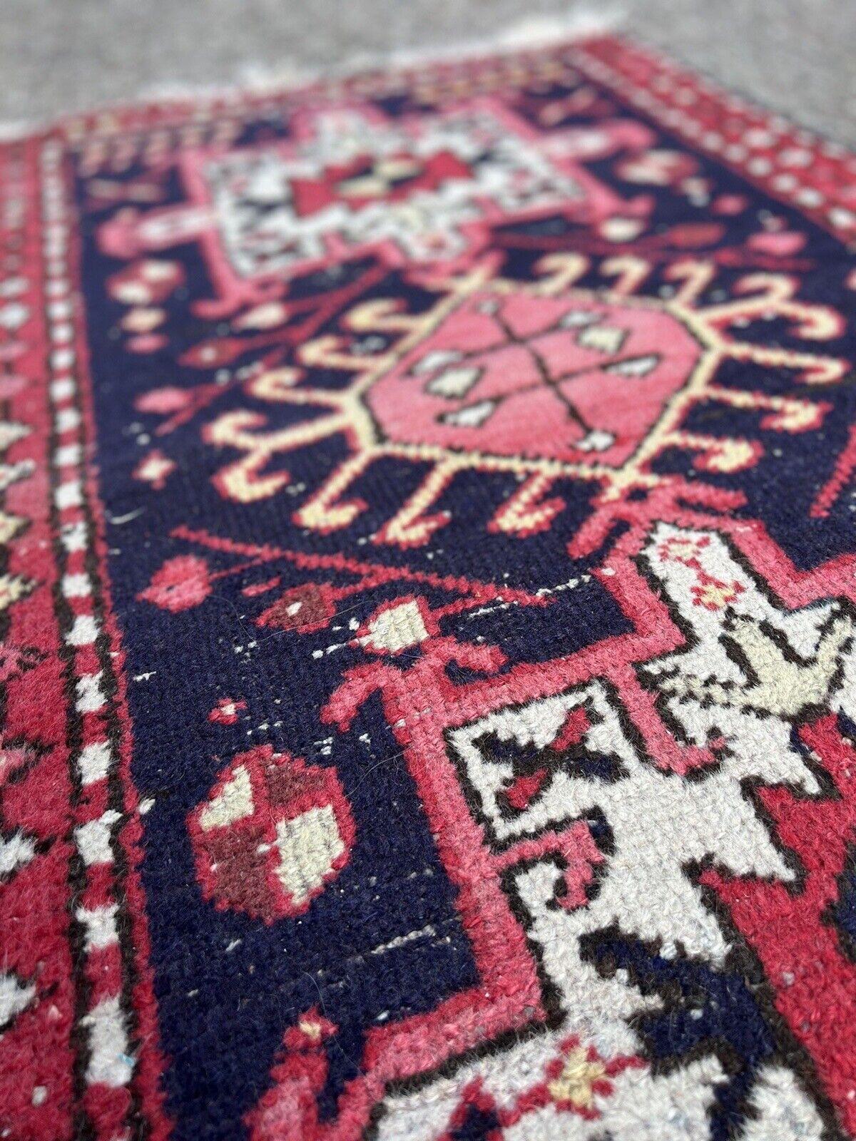 Handgefertigter Hamadan-Teppich im persischen Stil im Vintage-Stil 2.2' x 3.9', 1970er Jahre - 1S37 im Zustand „Gut“ im Angebot in Bordeaux, FR