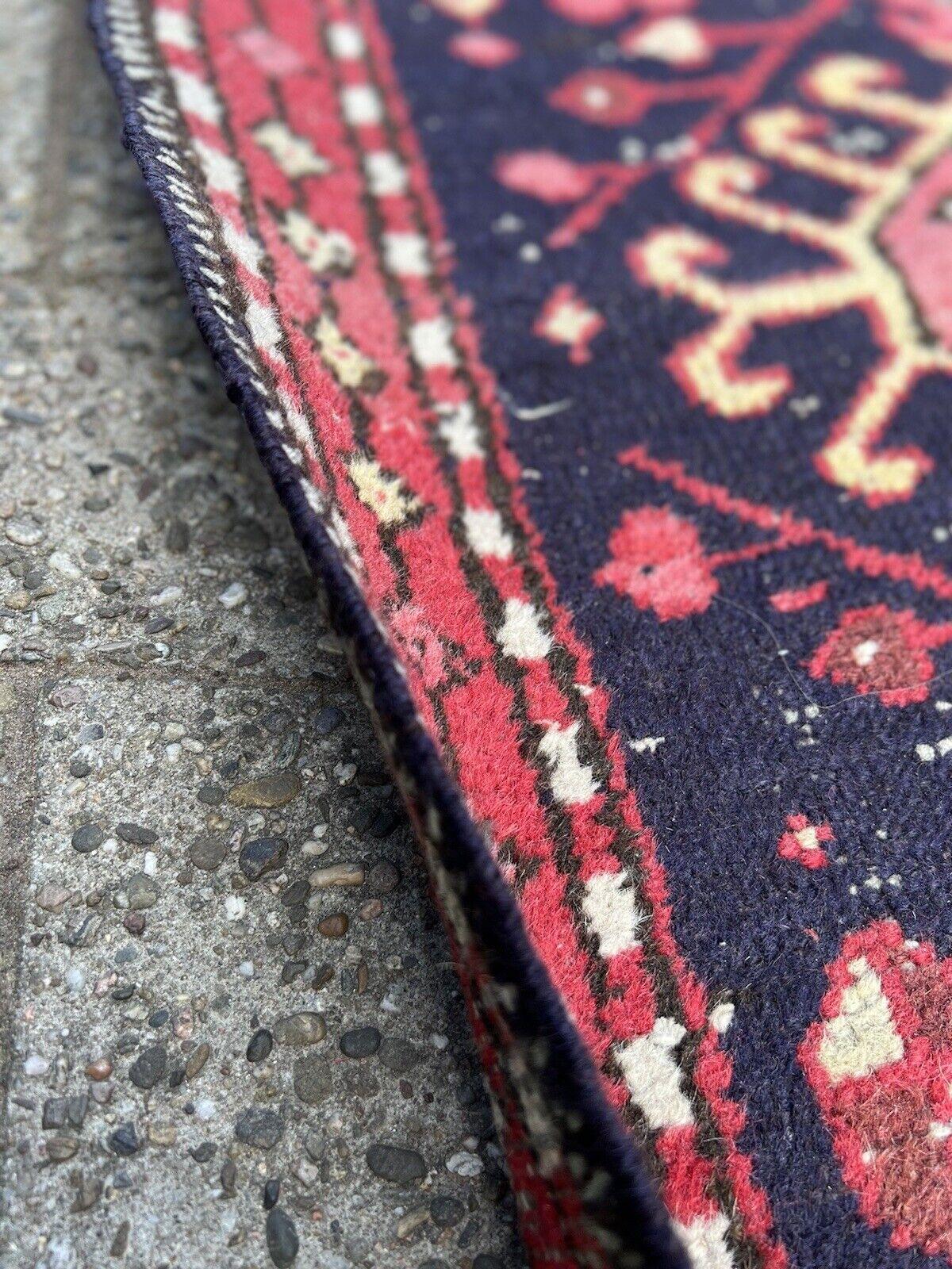 Handgefertigter Hamadan-Teppich im persischen Stil im Vintage-Stil 2.2' x 3.9', 1970er Jahre - 1S37 (Wolle) im Angebot