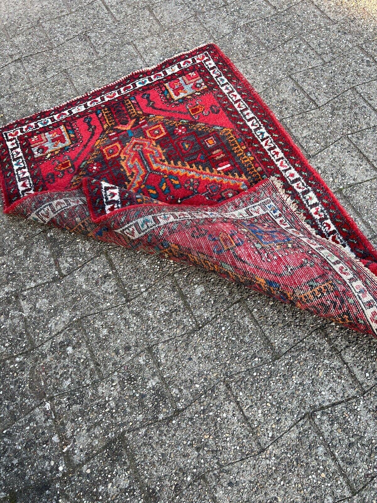 Handgefertigter Hamadan-Teppich im persischen Stil 2,7' x 4,3', 1970er Jahre - 1S60 im Angebot 6