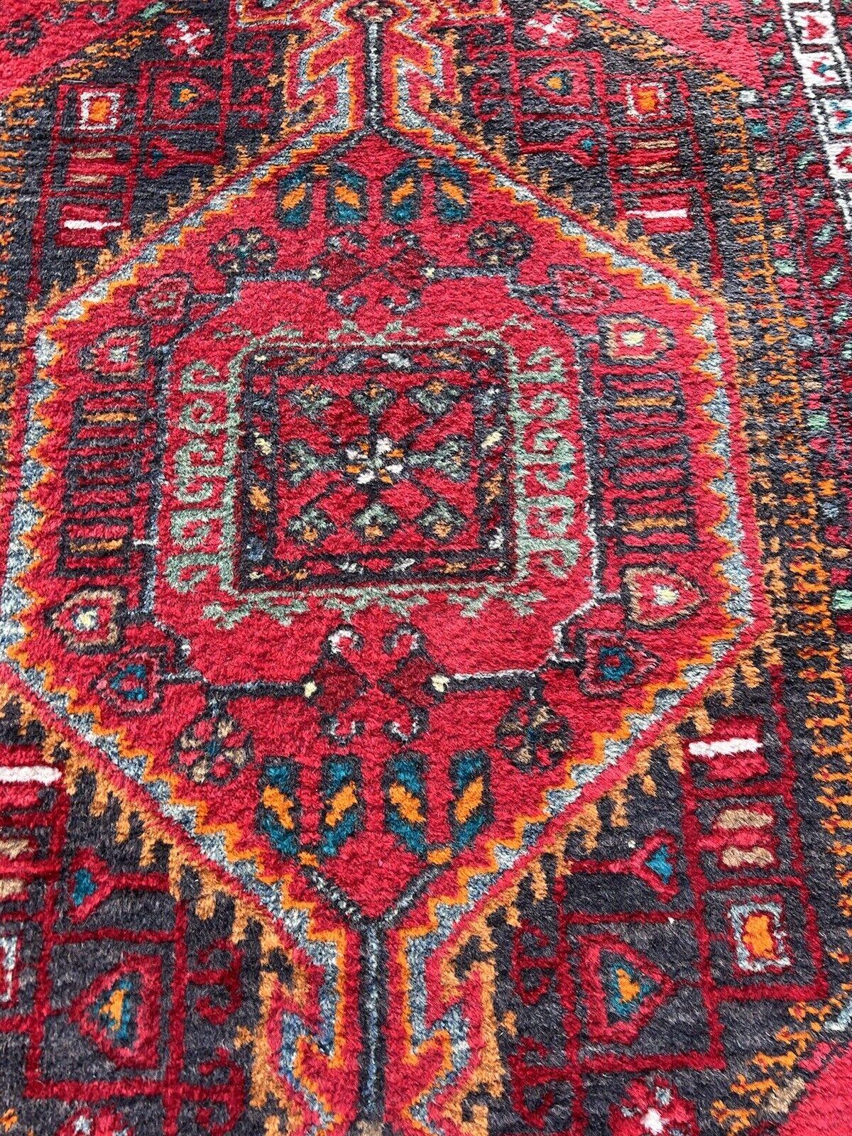 Handgefertigter Hamadan-Teppich im persischen Stil 2,7' x 4,3', 1970er Jahre - 1S60 (Ende des 20. Jahrhunderts) im Angebot