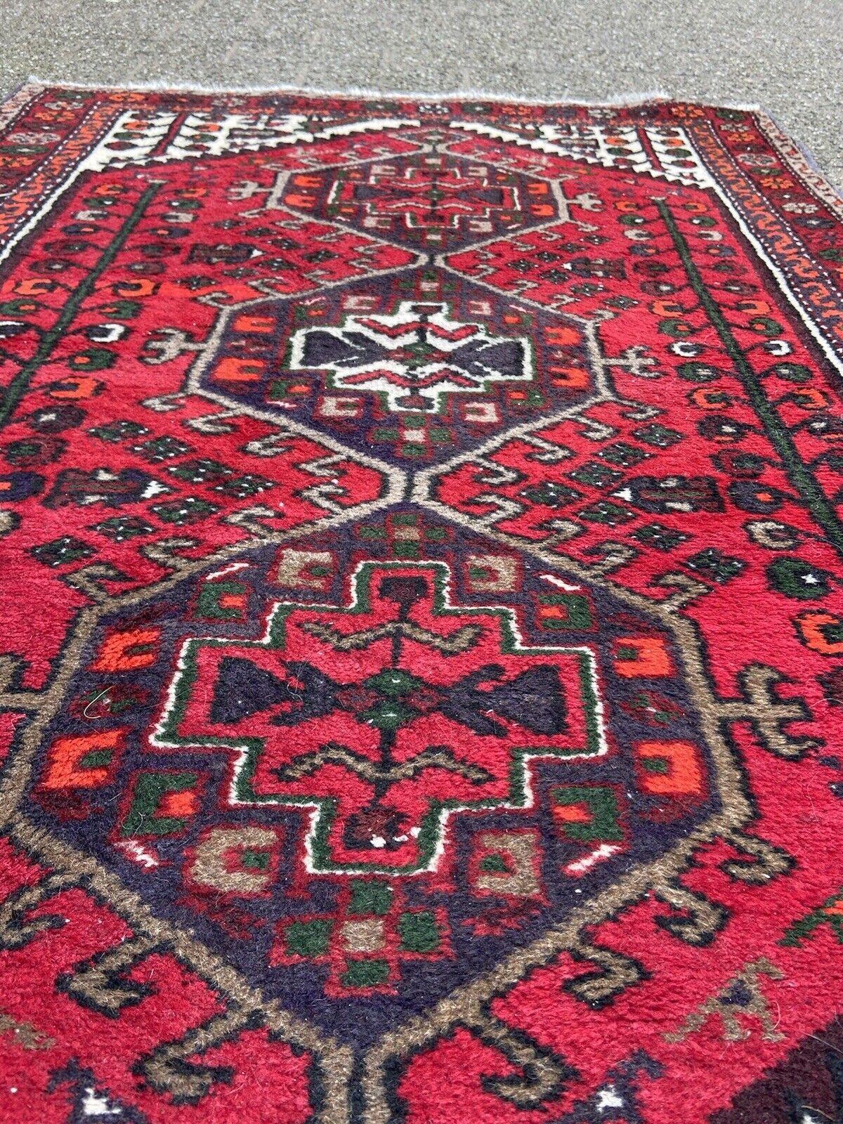 Handgefertigter Hamadan-Teppich im persischen Vintage-Stil 3.3' x 4,8', 1960er Jahre - 1S08 im Angebot 3