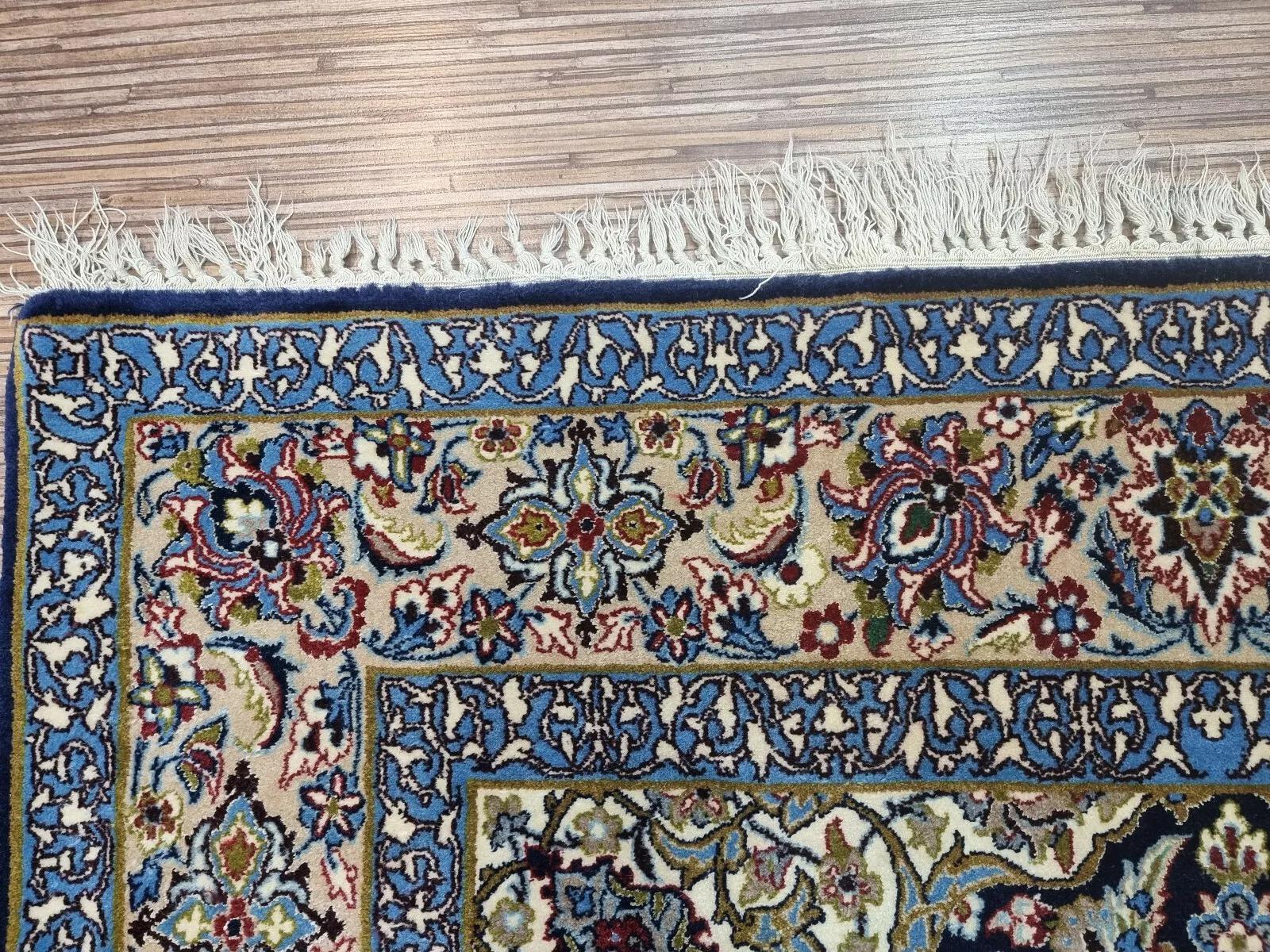 Tappeto Isfahan in stile persiano vintage fatto a mano 3,4' x 5,7', anni '70 - 1D137 in vendita 5