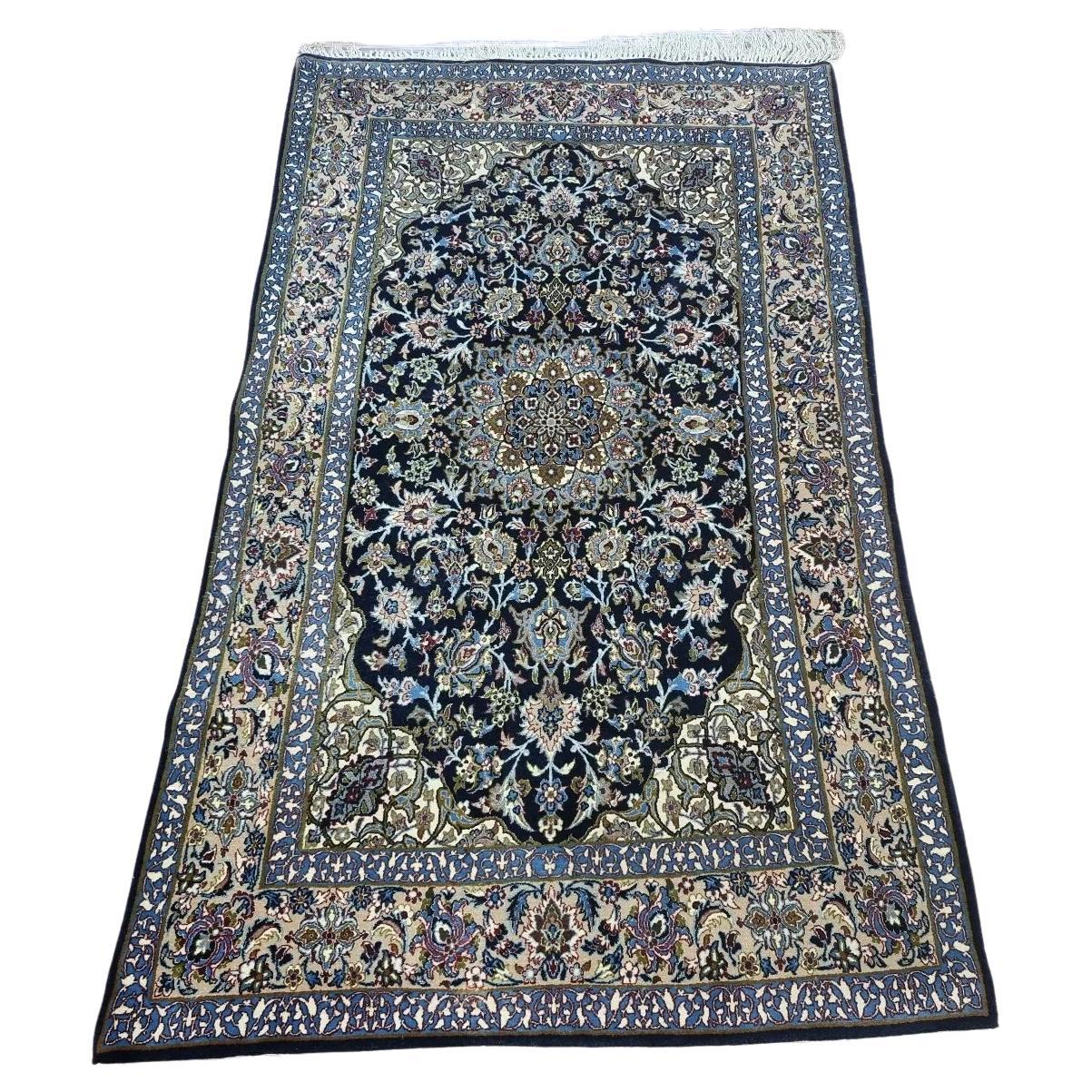 Handmade Vintage Persian Style Isfahan Rug 3.4' x 5.7', 1970s - 1D137