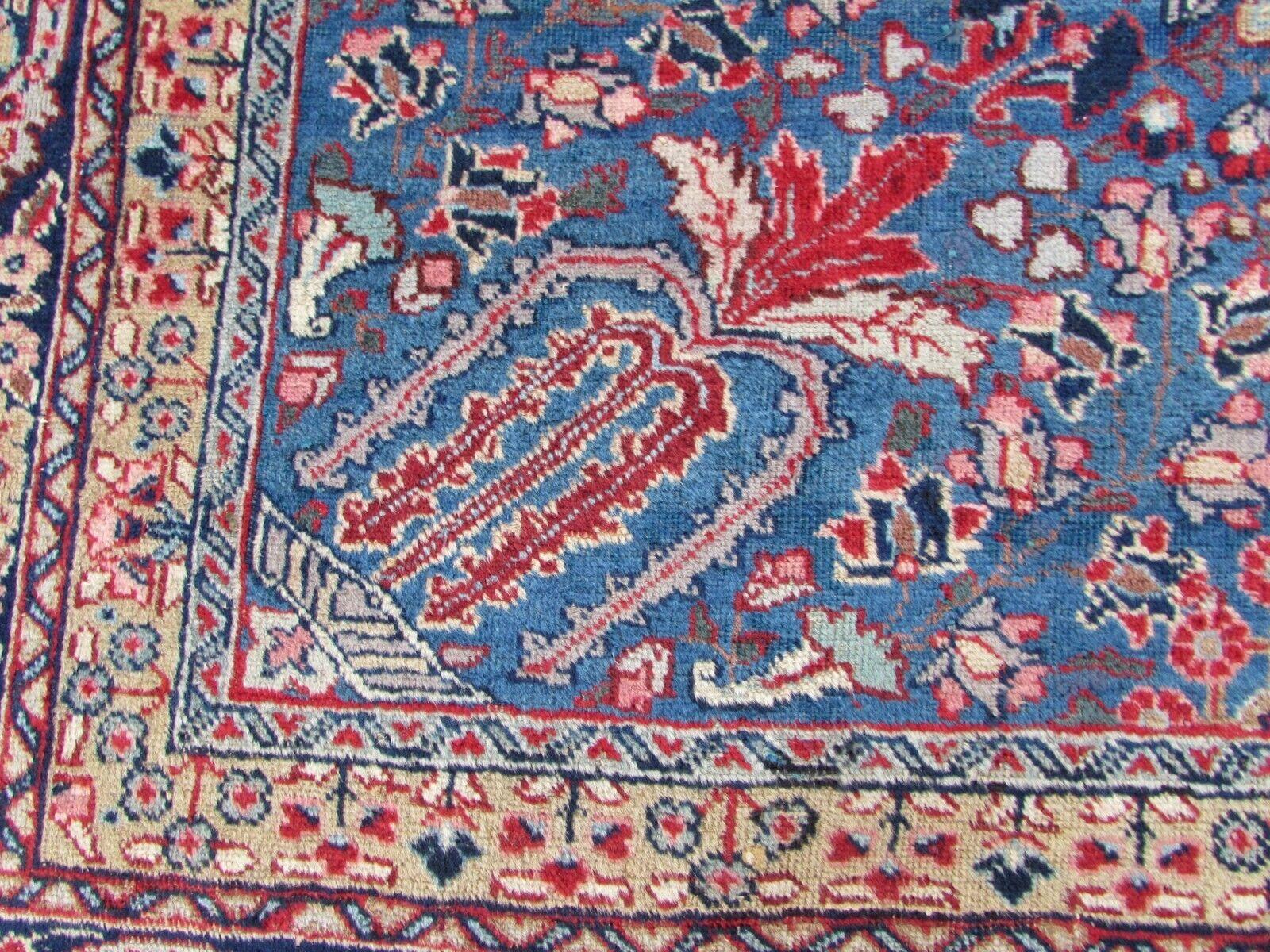 Handgefertigter Kazvin-Teppich im persischen Stil 9,3' x 12,3', 1970er Jahre - 1Q68 im Zustand „Gut“ im Angebot in Bordeaux, FR