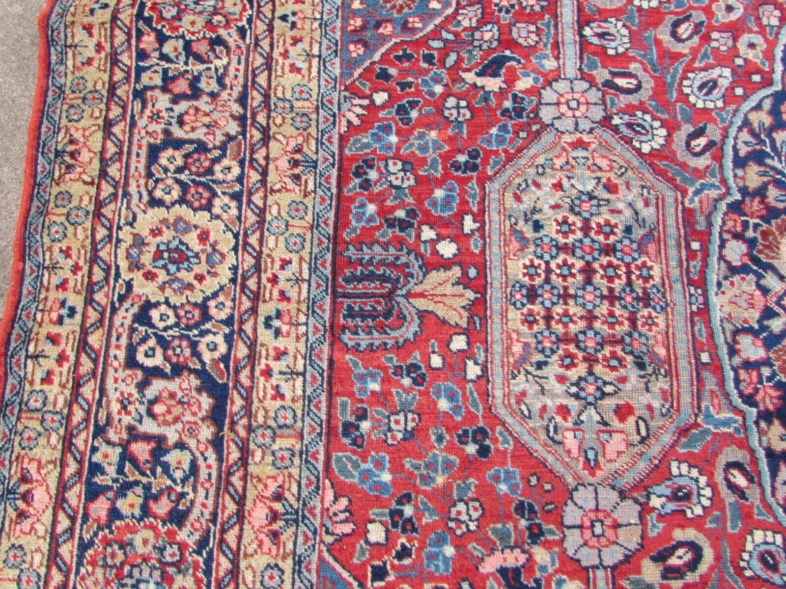 Handmade Vintage Persian Style Kazvin Rug 9.3' x 12.3', 1970s - 1Q68 For Sale 1