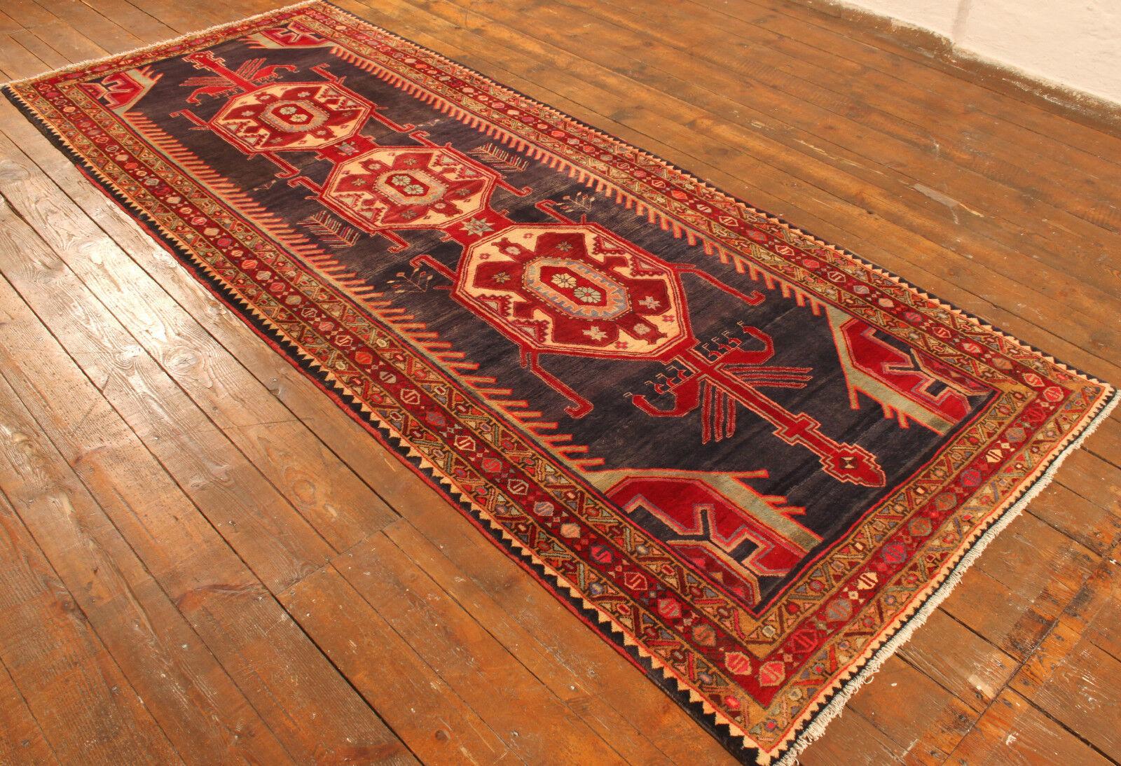 Handmade Vintage Persian Style Malayer Rug 4.2' x 10.7', 1970s - 1T23 For Sale 2