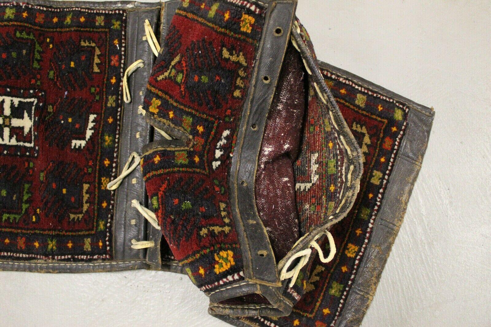 Handmade Vintage Persian Style Malayer Saddle Bag 1.4' x 4.2', 1960s - 1K16 In Good Condition For Sale In Bordeaux, FR
