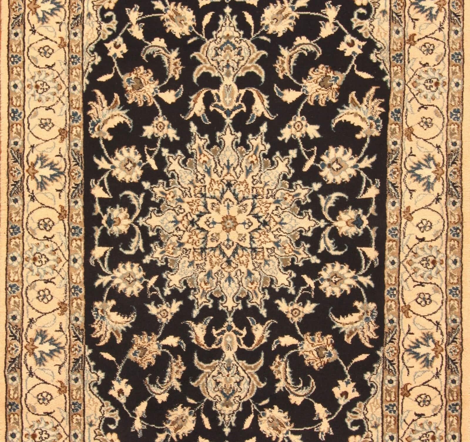Handgefertigter Nain-Teppich im persischen Stil 3,9' x 6,6', 1980er Jahre - 1T53 im Angebot 1