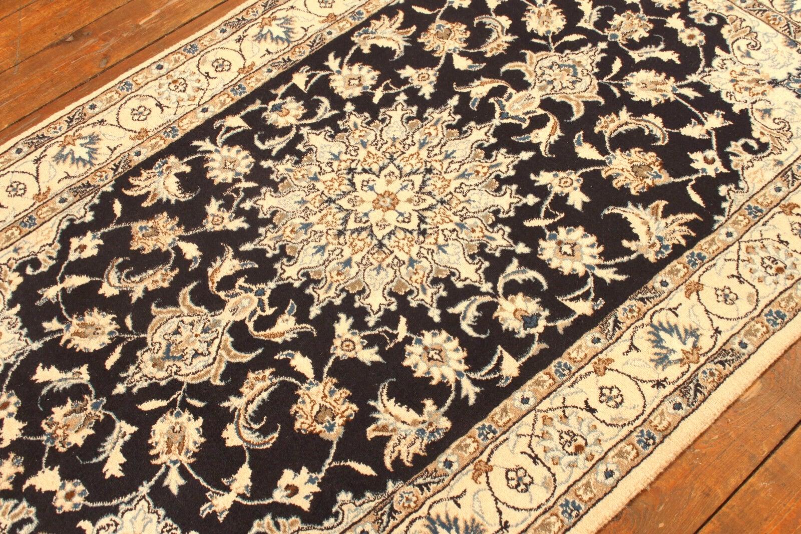 Handmade Vintage Persian Style Nain Rug 3.9' x 6.6', 1980s - 1T53 For Sale 3