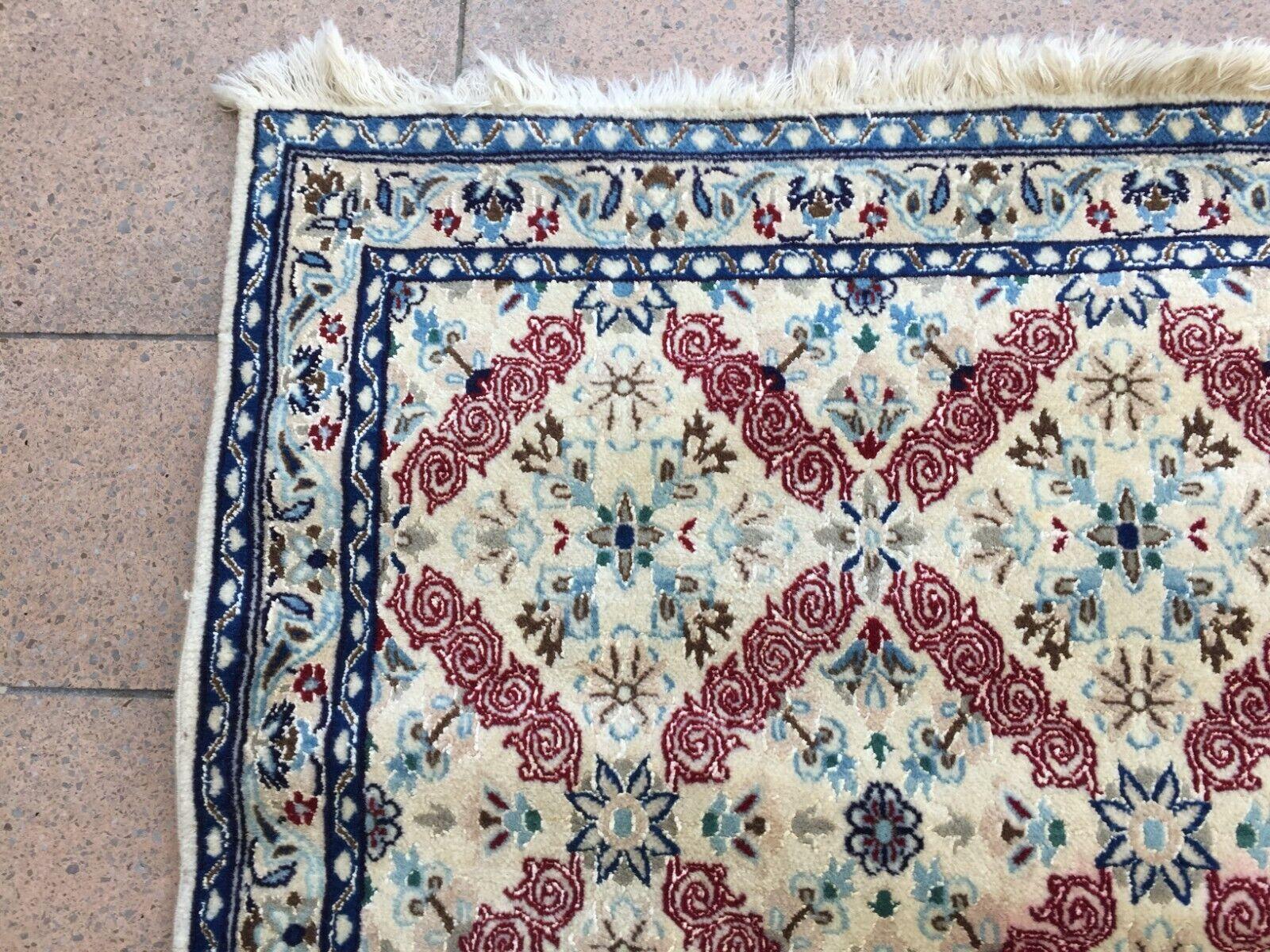 Handmade Vintage Persian Style Nain Rug With Silk 2.6' x 3.8', 1960s - 1W15 For Sale 2