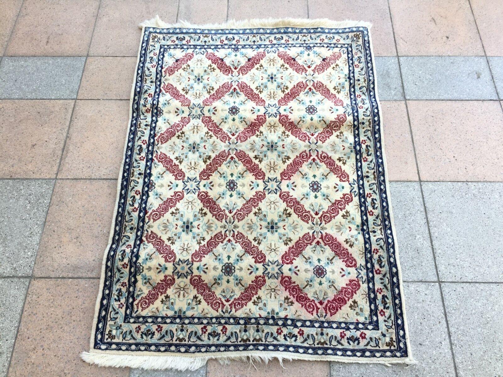 Handmade Vintage Persian Style Nain Rug With Silk 2.6' x 3.8', 1960s - 1W15 For Sale 3