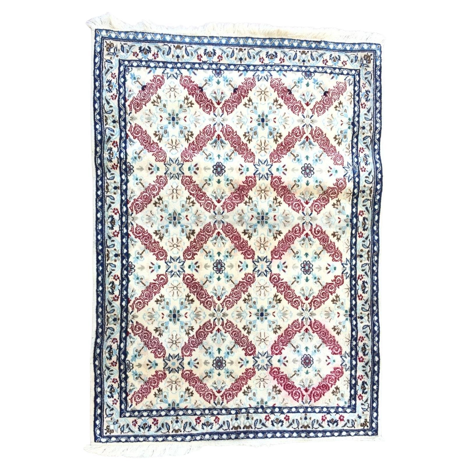 Handmade Vintage Persian Style Nain Rug With Silk 2.6' x 3.8', 1960s - 1W15 For Sale