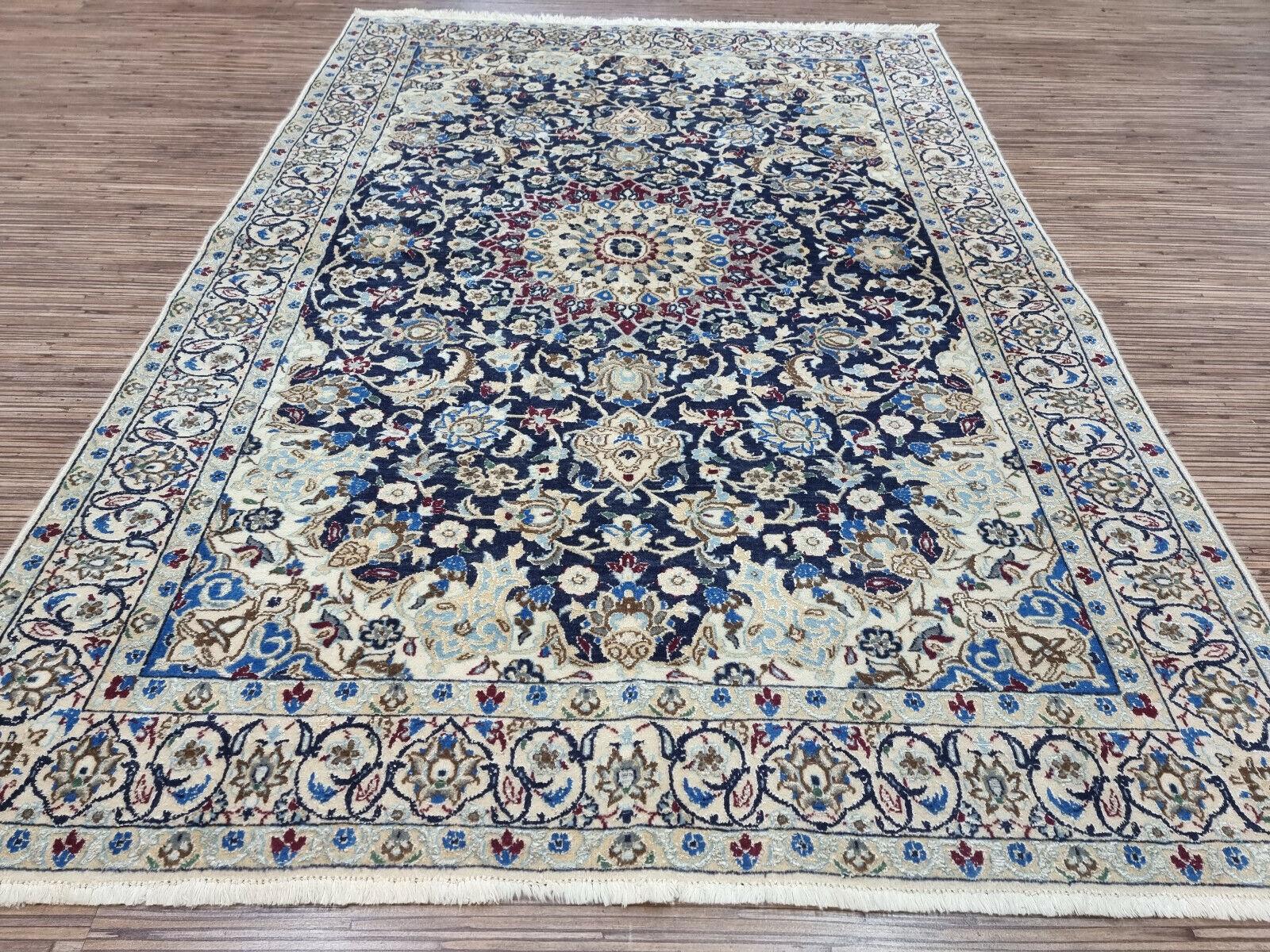 Annodato a mano Tappeto Nain in stile persiano vintage fatto a mano con seta 3,2' x 4,6', anni '80 - 1D102 in vendita