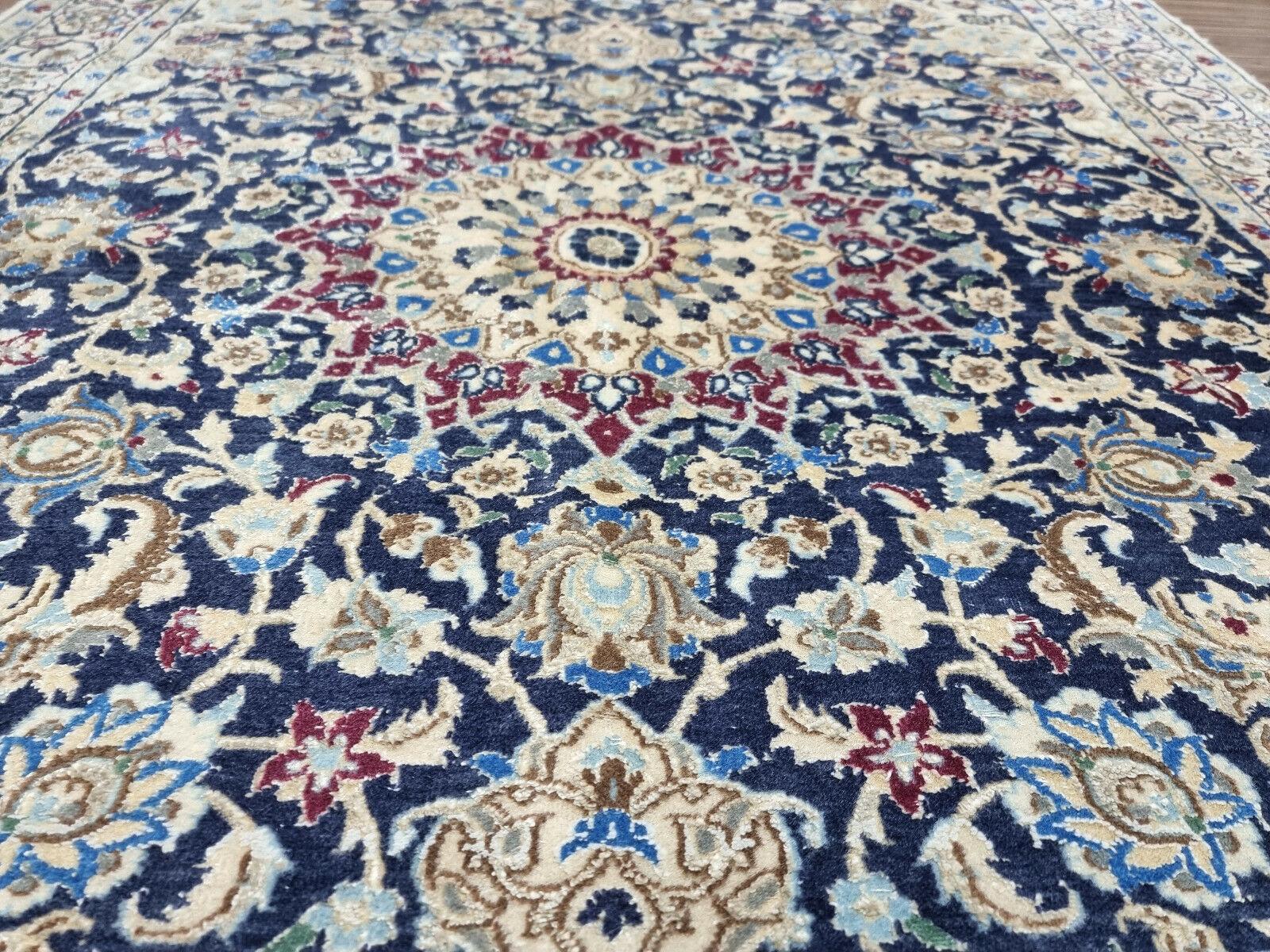 Handmade Vintage Persian Style Nain Rug With Silk 3.2' x 4.6', 1980s - 1D102 For Sale 2