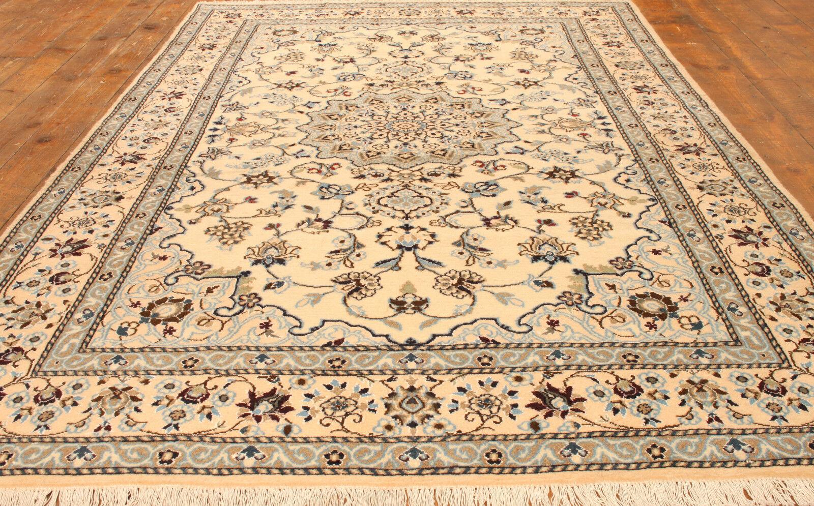 Handgefertigter Nain-Teppich im persischen Stil im Vintage-Stil mit Seide 6.1' x 9.6', 1970er Jahre - 1T37 (Ende des 20. Jahrhunderts) im Angebot