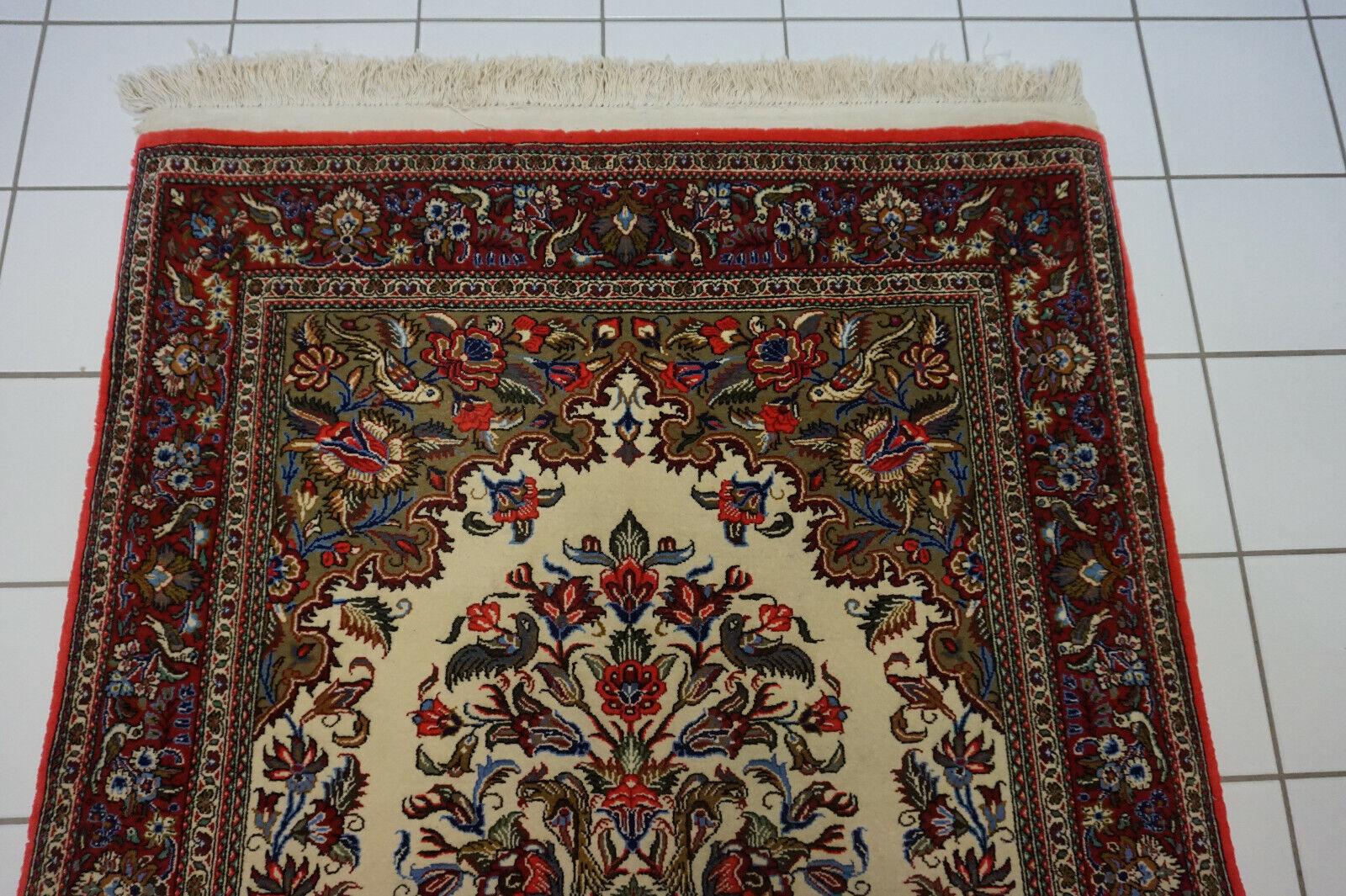 Wool Handmade Vintage Persian Style Qum Prayer Rug 3.4' x 5.4', 1970s - 1D49 For Sale
