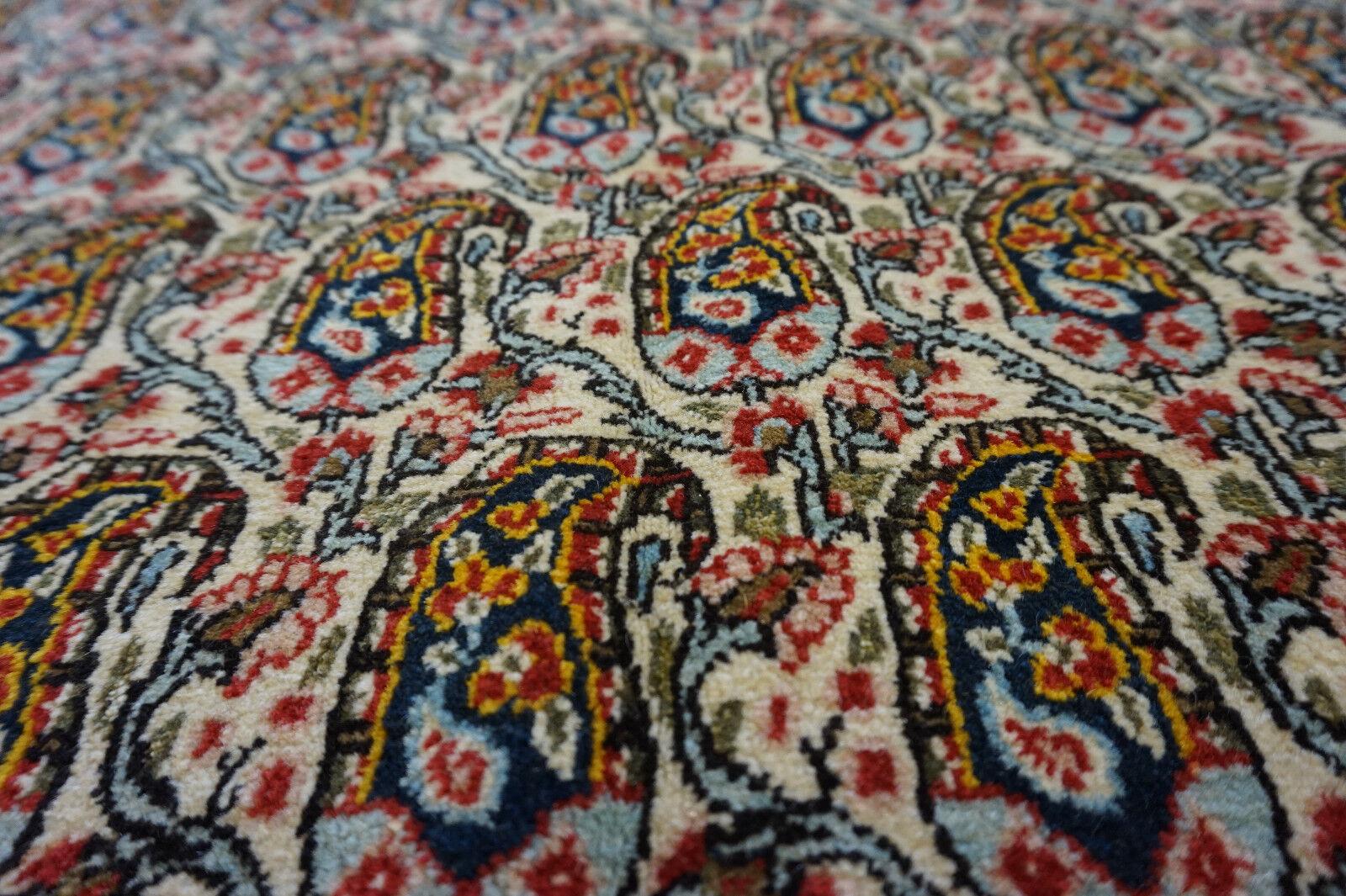 Handmade Vintage Persian Style Qum Rug 4.3' x 6.9', 1960s - 1D47 3