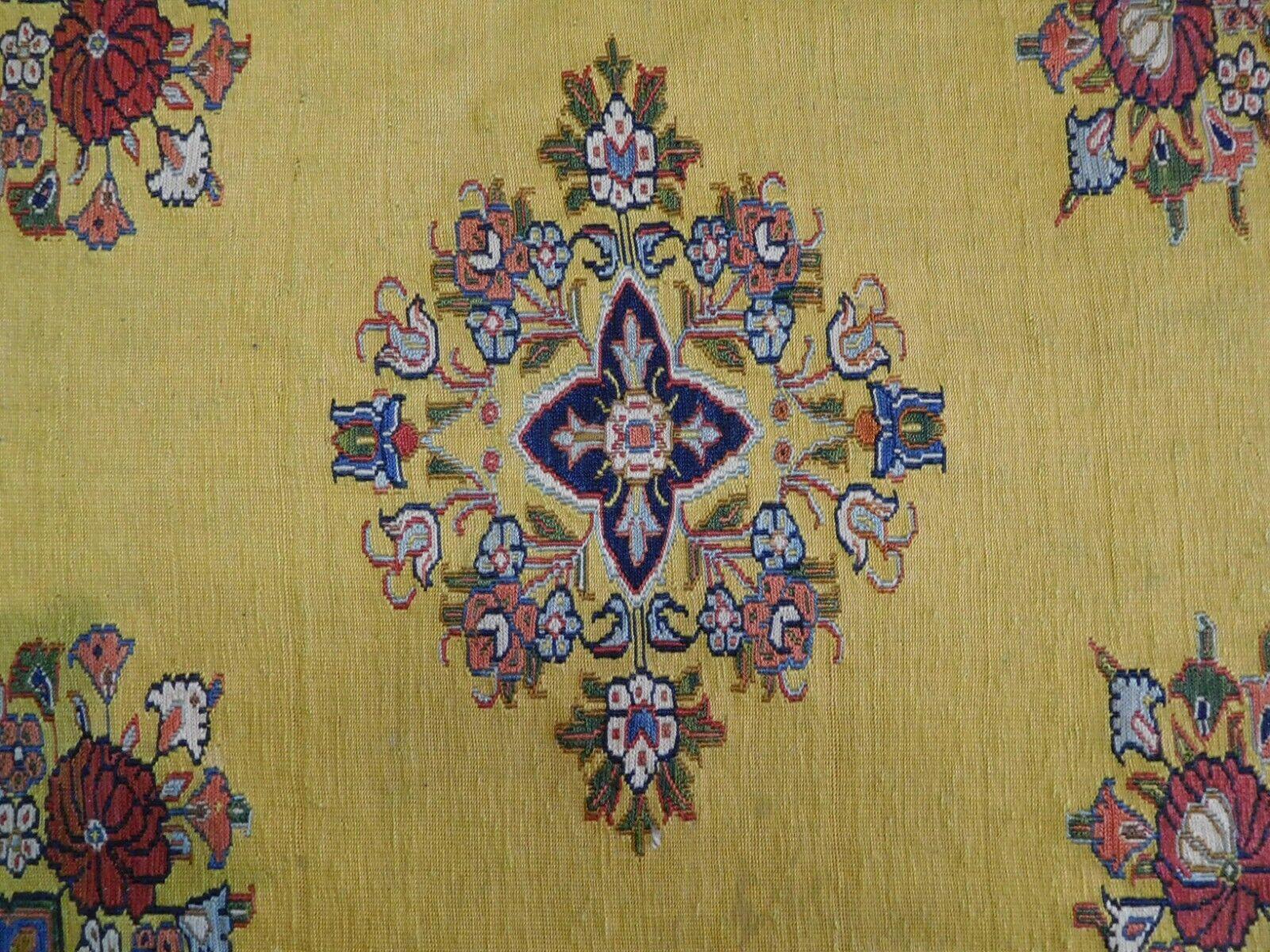 Handgefertigter Sumak-Kelim-Teppich im persischen Stil im Vintage-Stil 4.3' x 7,5', 1960er Jahre - 1K02 im Angebot 1