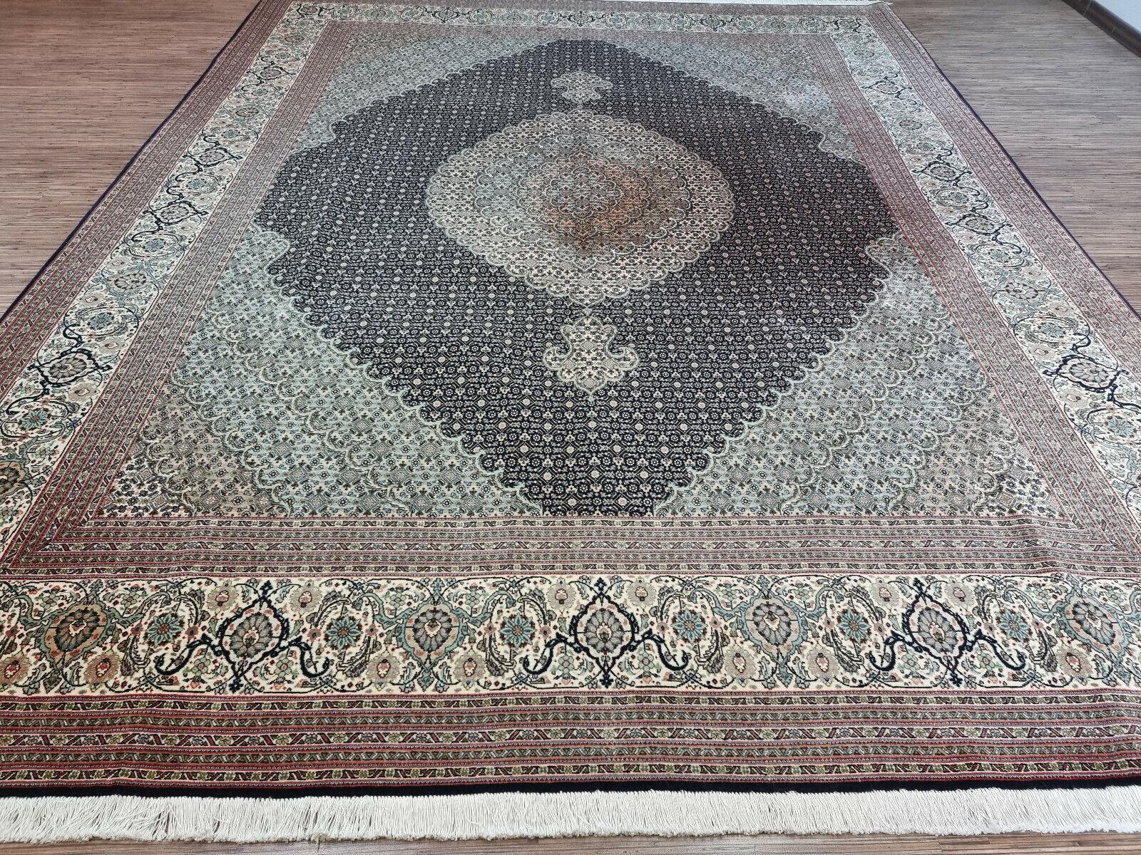 Hand-Knotted Handmade Vintage Persian Style Tabriz 50 Raj Rug 8.2' x 10.3', 1980s - 1D66 For Sale
