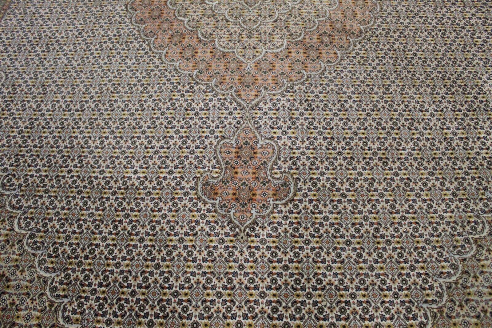 Handmade Vintage Persian Style Tabriz 50 Raj Rug 8.2' x 11.3', 1960s - 1K41 In Good Condition For Sale In Bordeaux, FR