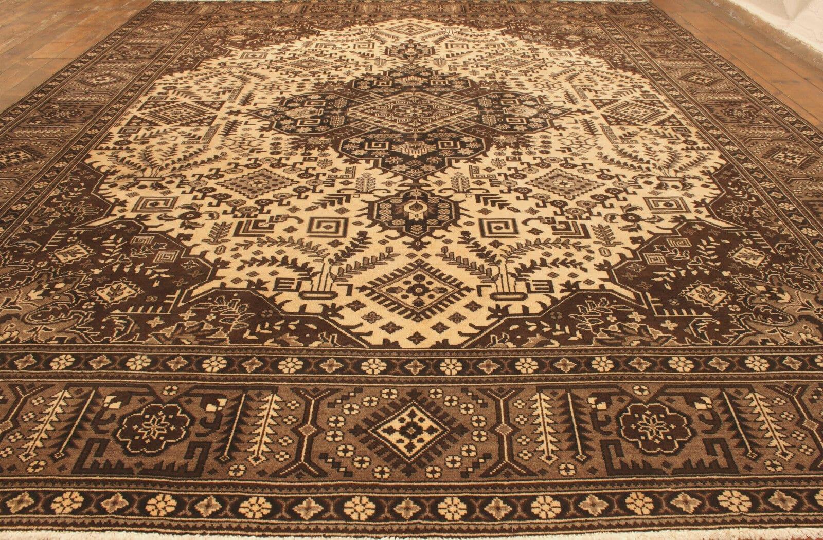 Wool Handmade Vintage Persian Style Tabriz Rug 10' x 12.8', 1970s - 1T40 For Sale