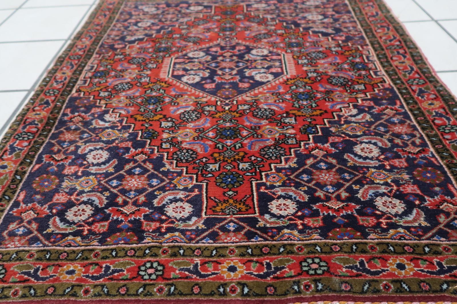 Handgefertigter Vintage-Teppich aus Täbris im persischen Stil 1960er Jahre - 1C1076 im Angebot 3