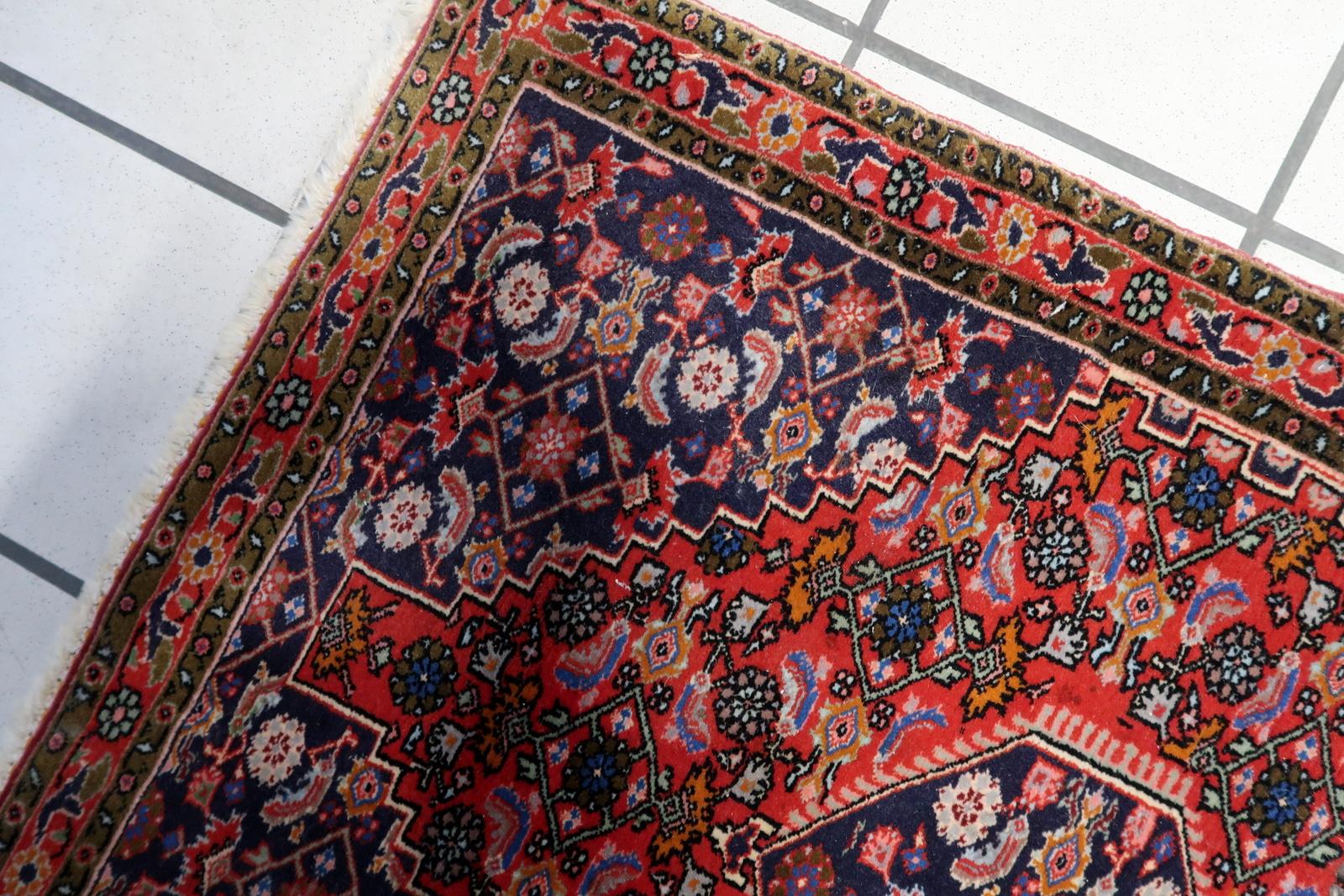 Handgefertigter Vintage-Teppich aus Täbris im persischen Stil 1960er Jahre - 1C1076 (Mitte des 20. Jahrhunderts) im Angebot