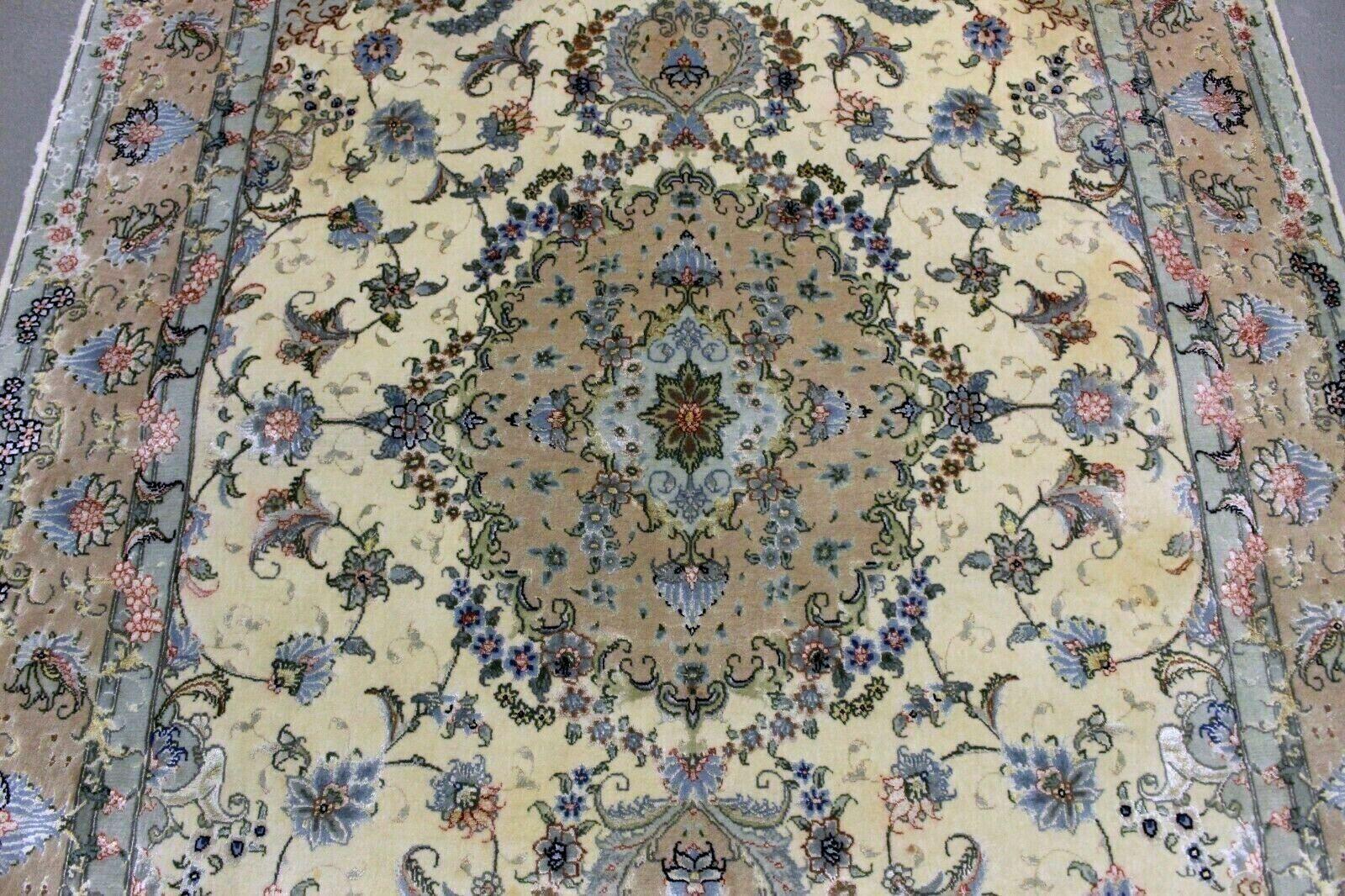 Hand-Knotted Handmade Vintage Persian Style Tabriz Rug With Silk 3.2' x 5.4', 1970s - 1K46 For Sale