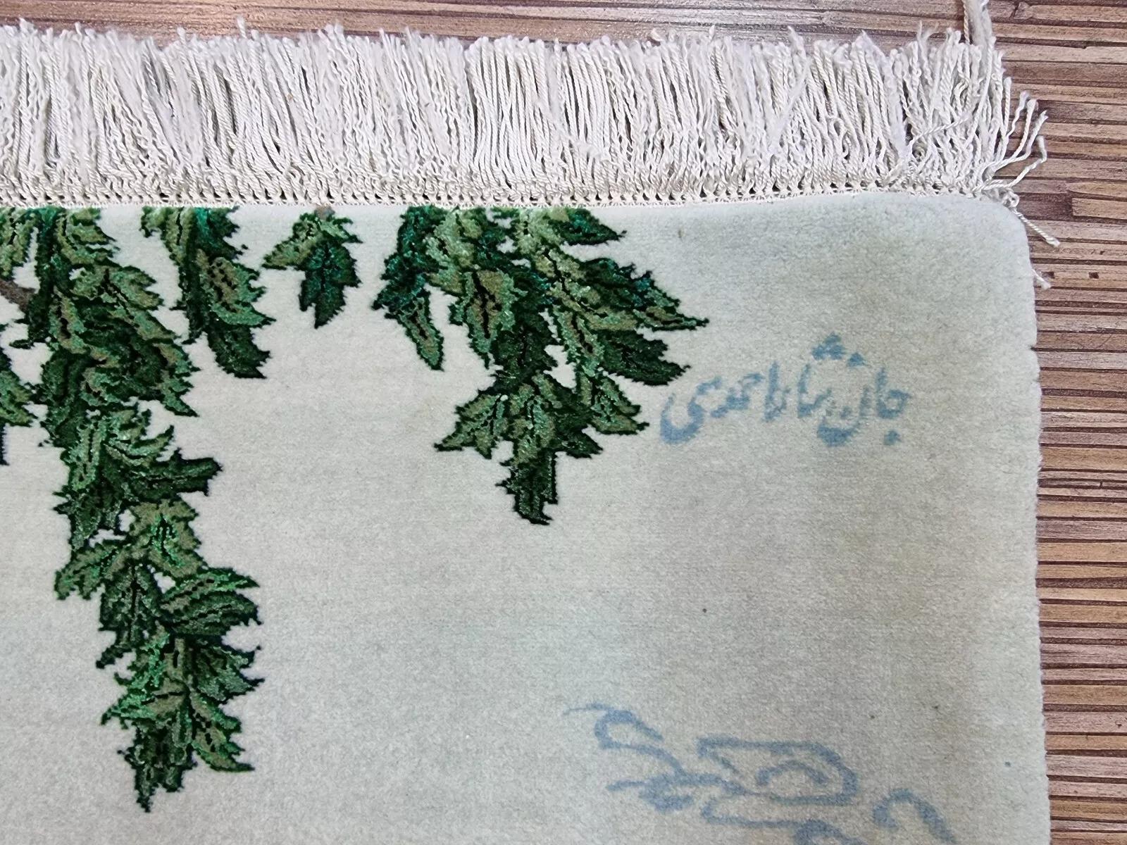 Soie Tapis de Tabriz de style persan vintage fait à la main avec soie 3,6' x 5,4', 1970 - 1D131 en vente