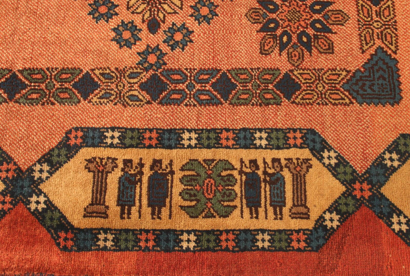 Late 20th Century Handmade Vintage Persian Style Yalameh Rug 3.3' x 4.6', 1990s - 1T18 For Sale