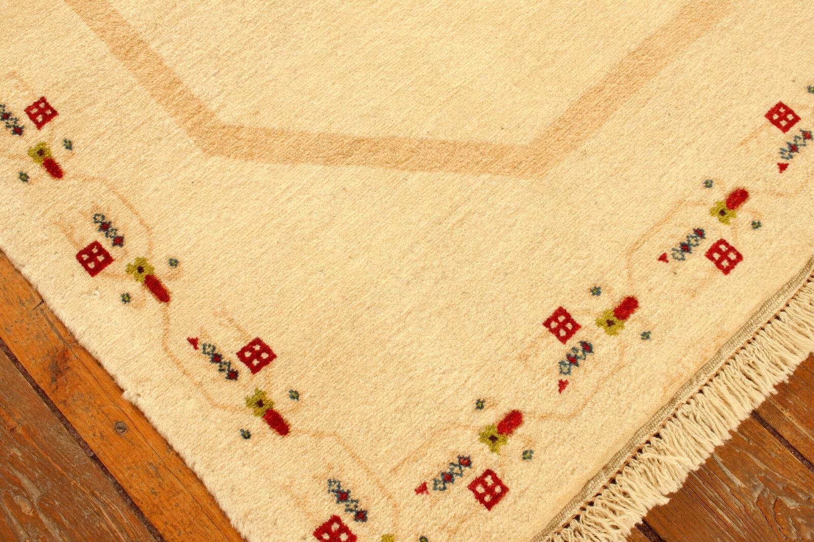 Handmade Vintage Persian Style Yalameh Rug 3.4' x 4.9', 1970s - 1T44 In Good Condition For Sale In Bordeaux, FR