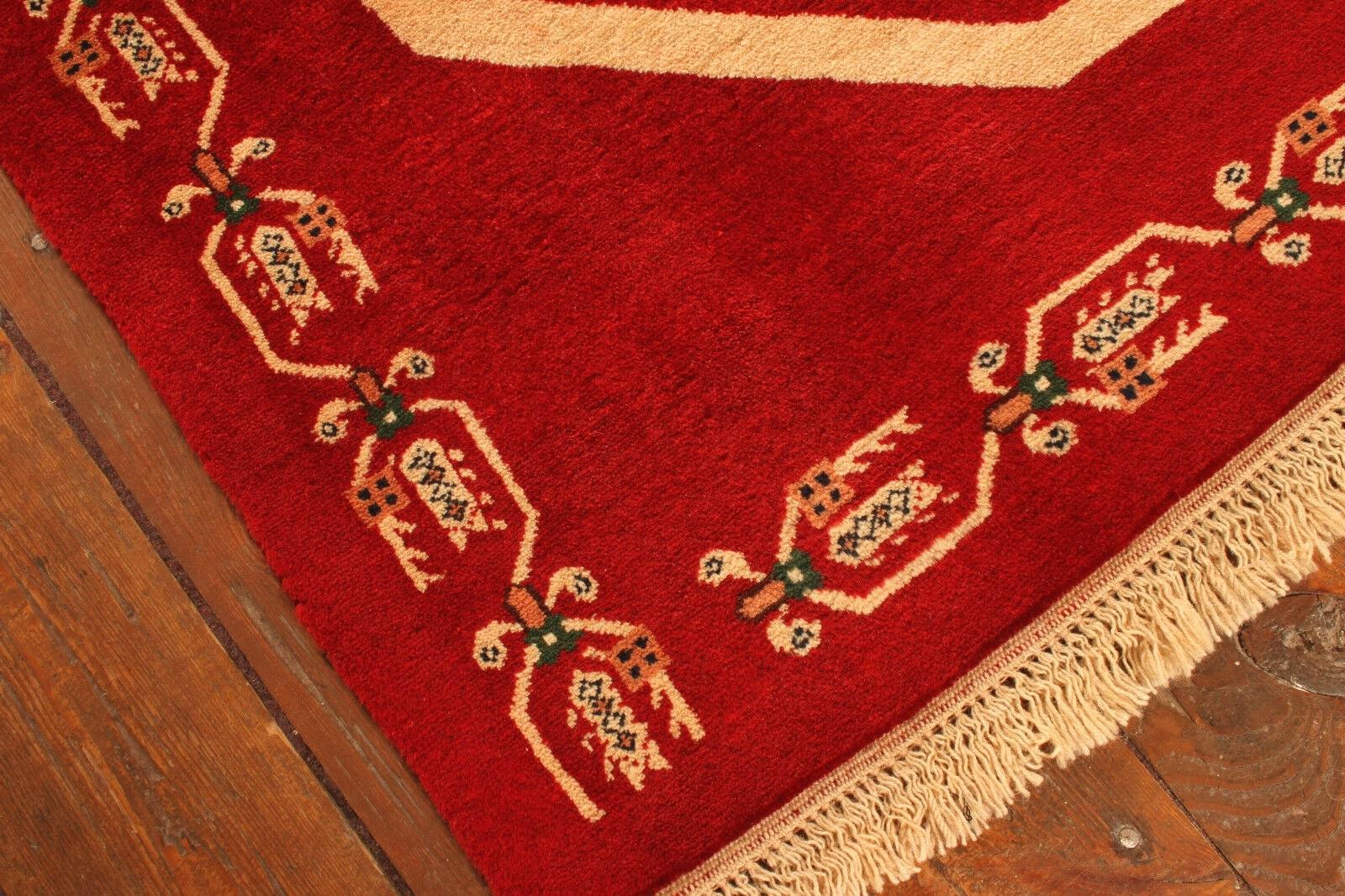 Handmade Vintage Persian Style Yalameh Rug 3.4' x 4.9', 1990s - 1T21 In Good Condition For Sale In Bordeaux, FR