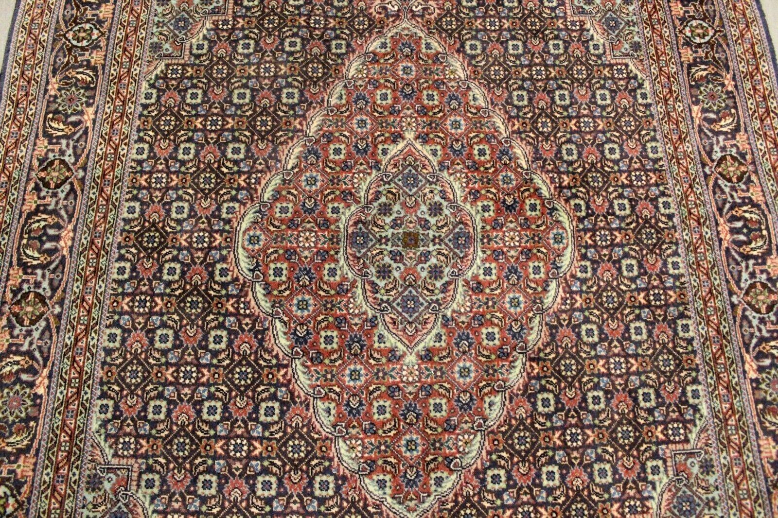 Alfombra vintage persa Tabriz 50 Raj de 3,3' x 5,1, años 70 - 1K04 Anudado a mano en venta