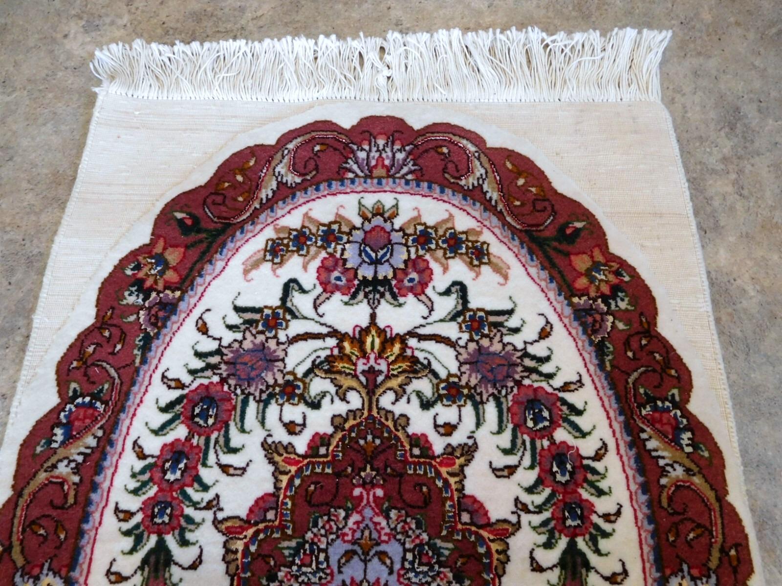 Noué à la main Tapis persan vintage Tabriz fait main 1.10' x 2.11', 1970 - 1K09 en vente