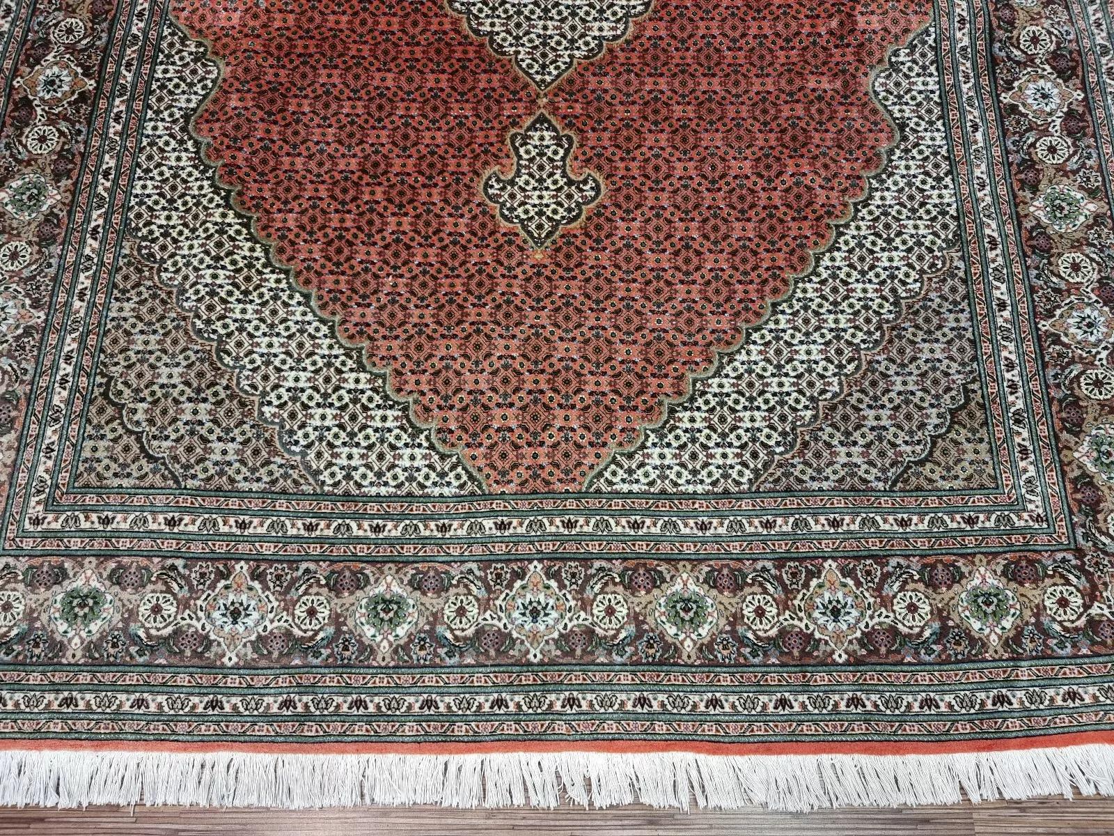 Noué à la main Tapis persan Tabriz vintage fait à la main 6.3' x 9,9' 1970 - 1D194 en vente
