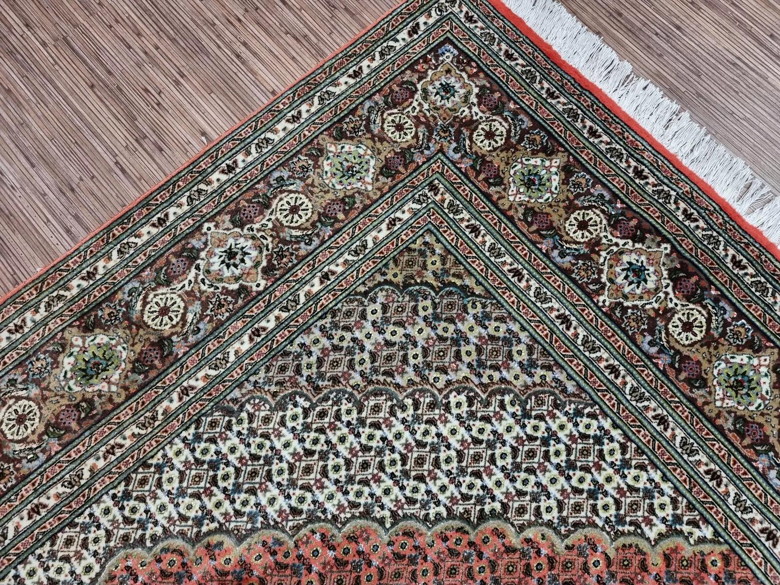 Fin du 20e siècle Tapis persan Tabriz vintage fait à la main 6.3' x 9,9' 1970 - 1D194 en vente