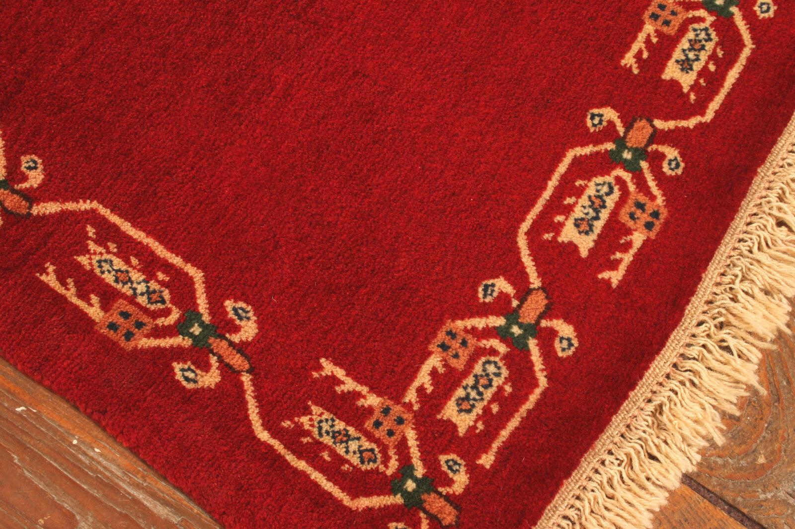 Handmade Vintage Persian Yalameh Rug 3.3' x 5.1', 1970s - 1T31 In Good Condition For Sale In Bordeaux, FR