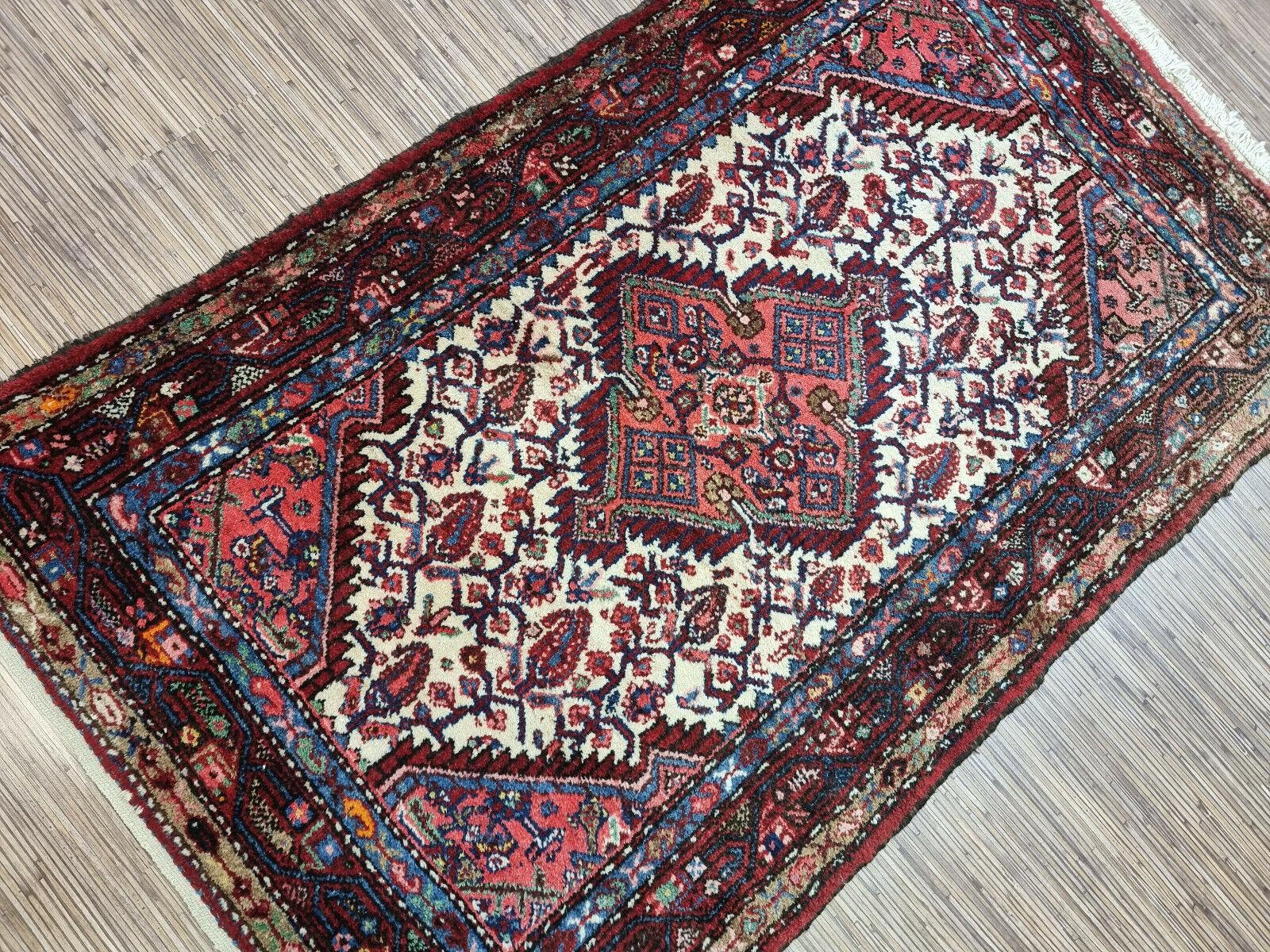 Tappeto persiano vintage Hamadan fatto a mano 3,1' x 5,1' 1950 - 1D184 in vendita 5