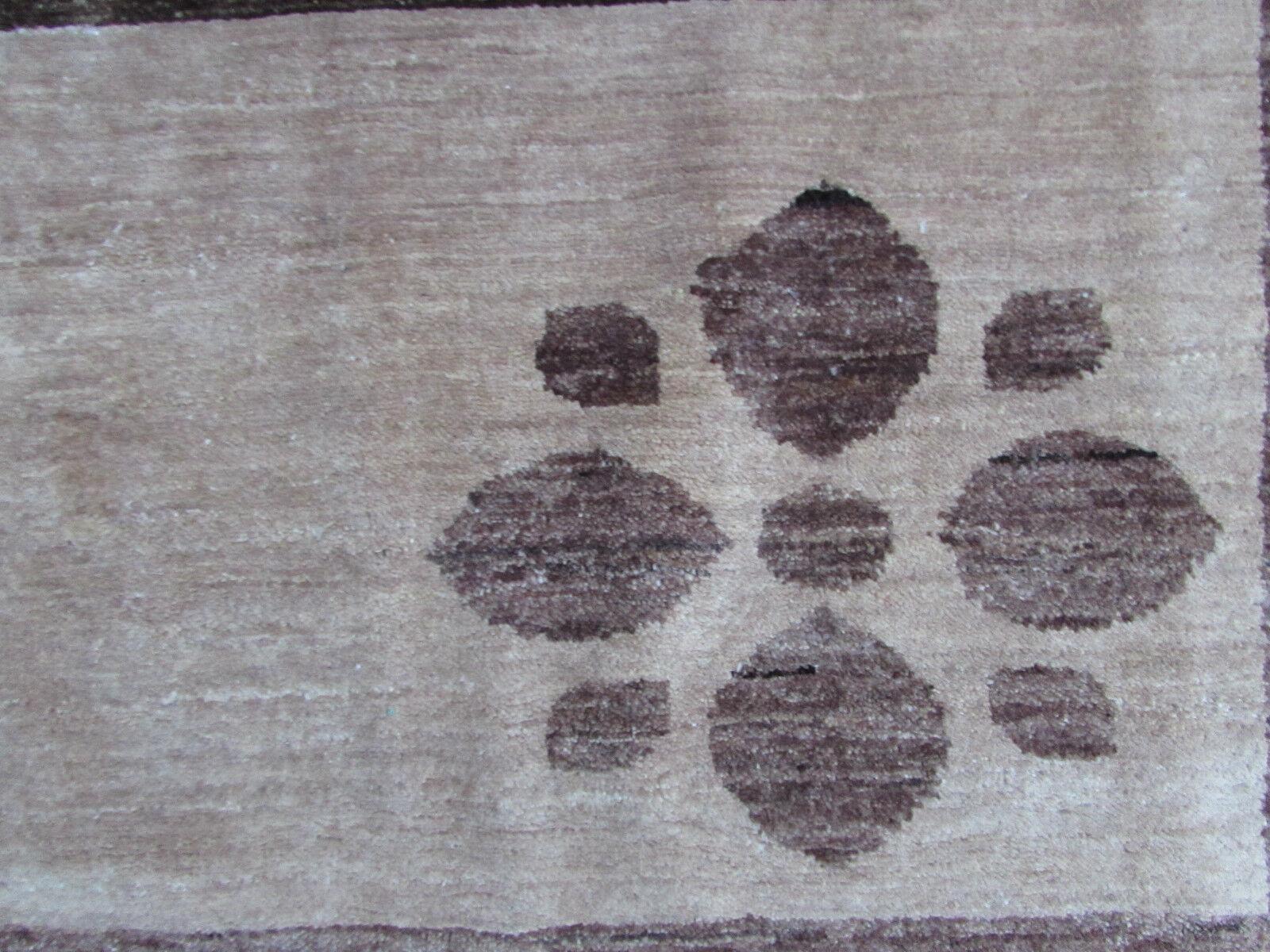 Handgefertigter Gabbeh-Teppich im persischen Stil 6,2' x 8,7', 1970er Jahre - 1Q65 (Französisch) im Angebot