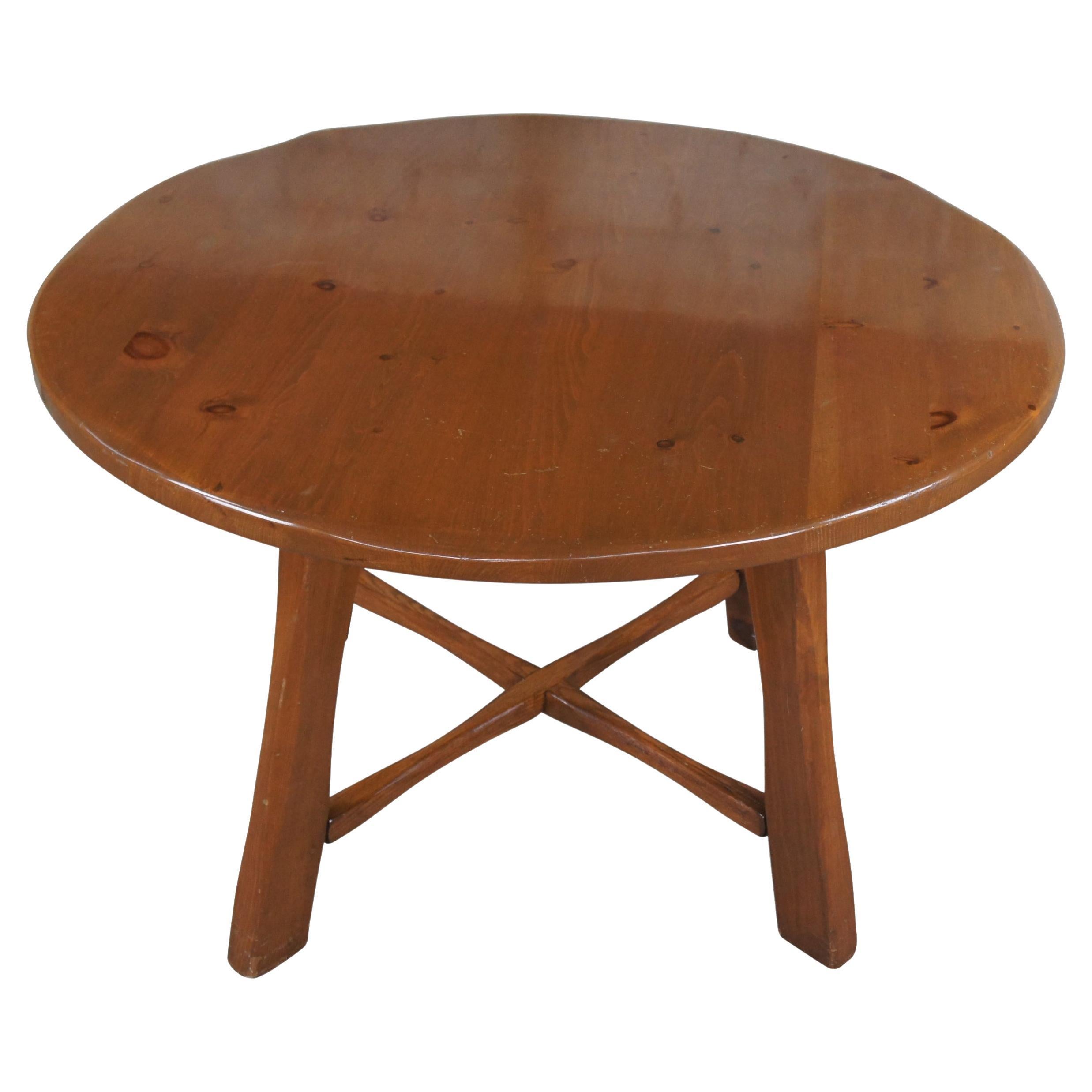 Handmade Vintage Pine American Country Farmhouse Round Dining Breakfast Table
