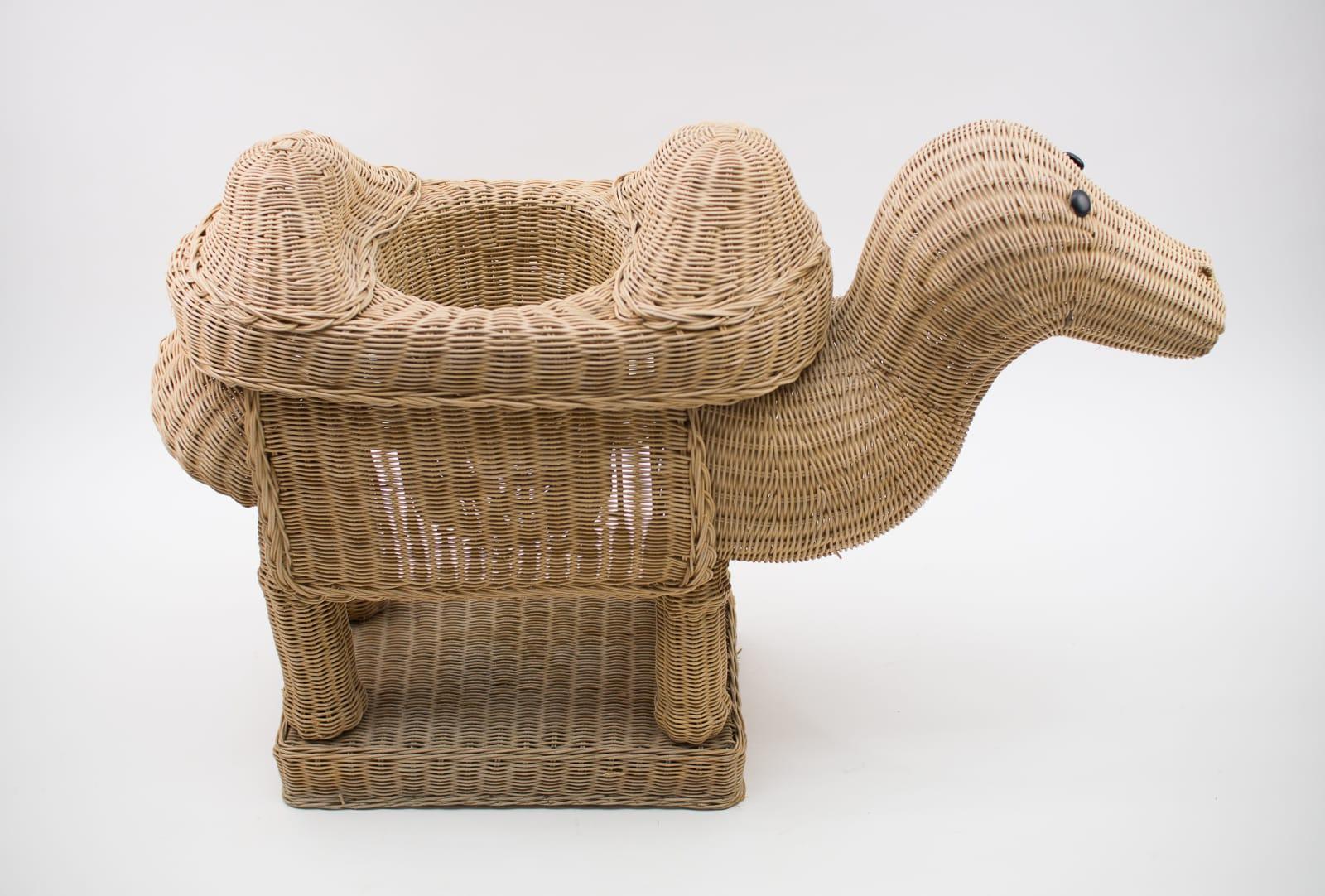 Hand-Crafted Handmade Vintage Rattan Camel Planter, Italy, 1960s For Sale