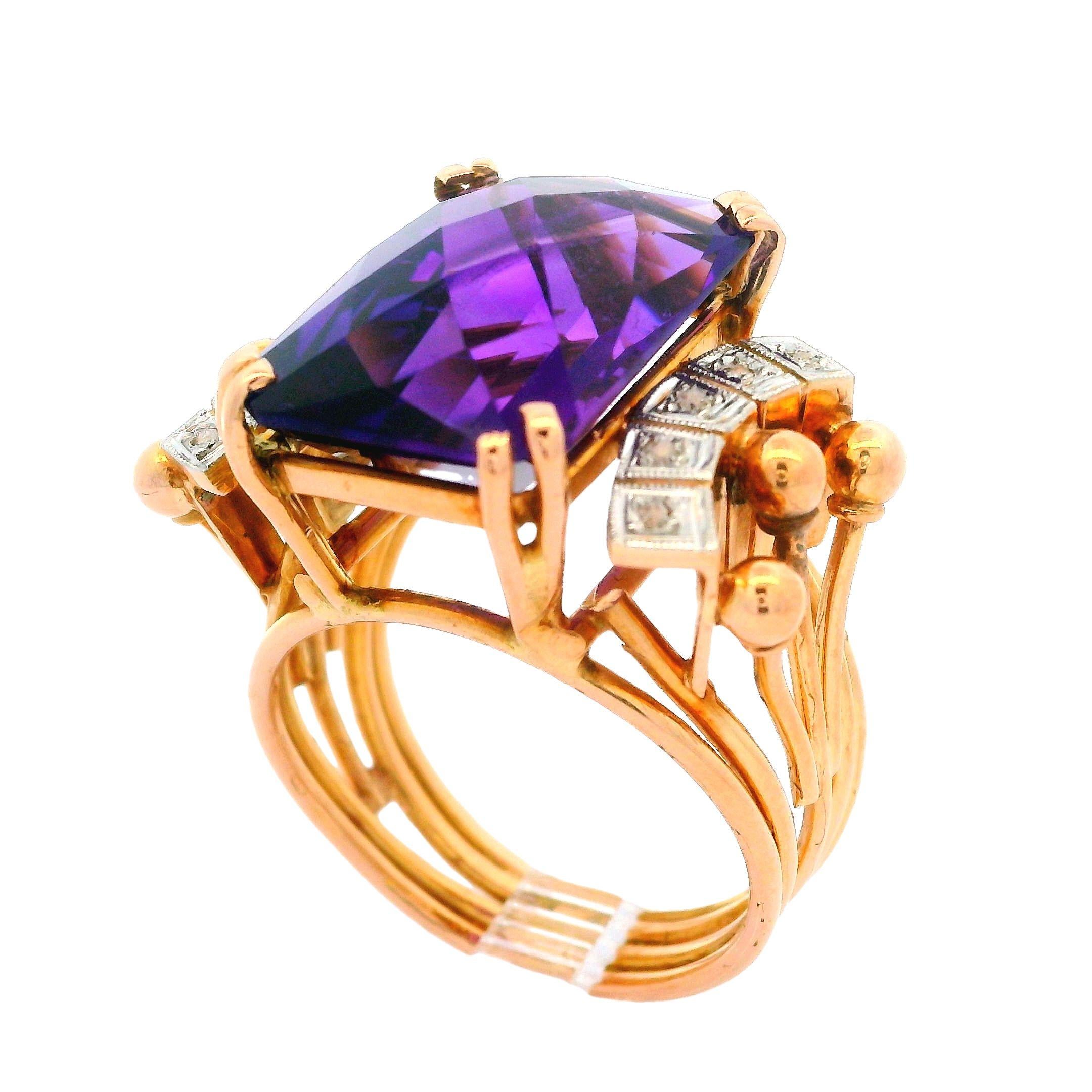 Handmade Vintage Retro 18k Rosy Yellow Gold Amethyst & Diamonds Cocktail Ring For Sale 8