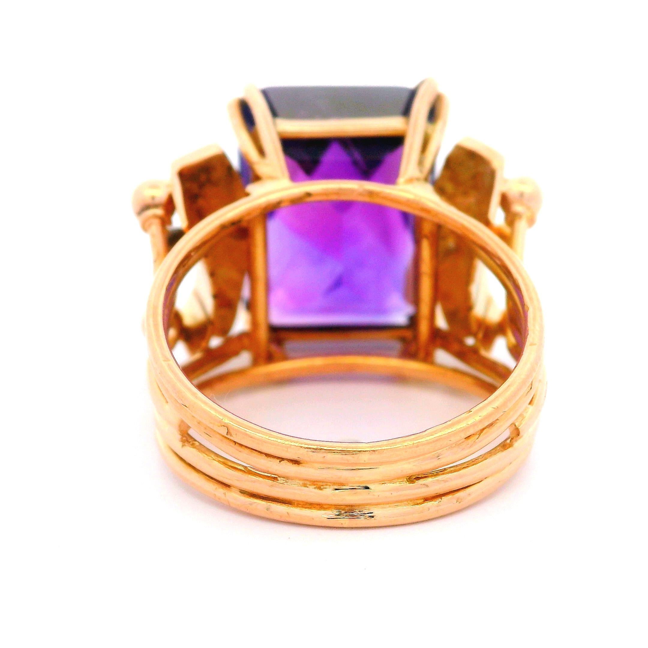 Handmade Vintage Retro 18k Rosy Yellow Gold Amethyst & Diamonds Cocktail Ring For Sale 1