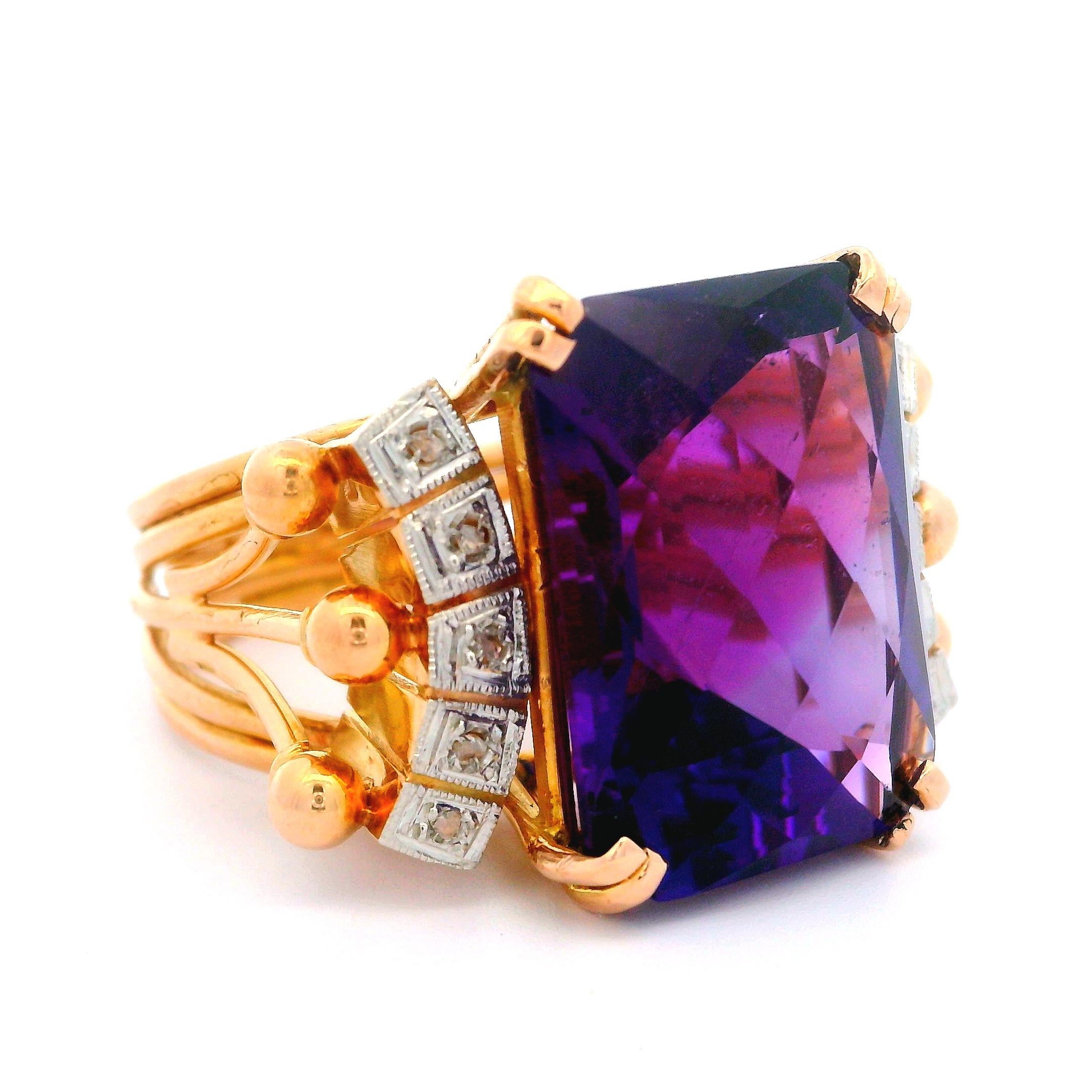 Handmade Vintage Retro 18k Rosy Yellow Gold Amethyst & Diamonds Cocktail Ring For Sale 3