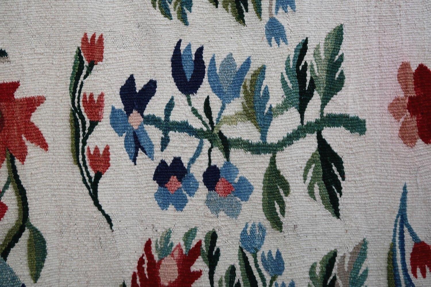 Handmade vintage Bessarabian kilim from Romania in white and blue colours. Vegetable dyes, the rug is in original good condition, made in the middle of 20th century

-Condition: original good, 

-circa 1950s,

-Size: 5.7' x 8.3' (175cm x