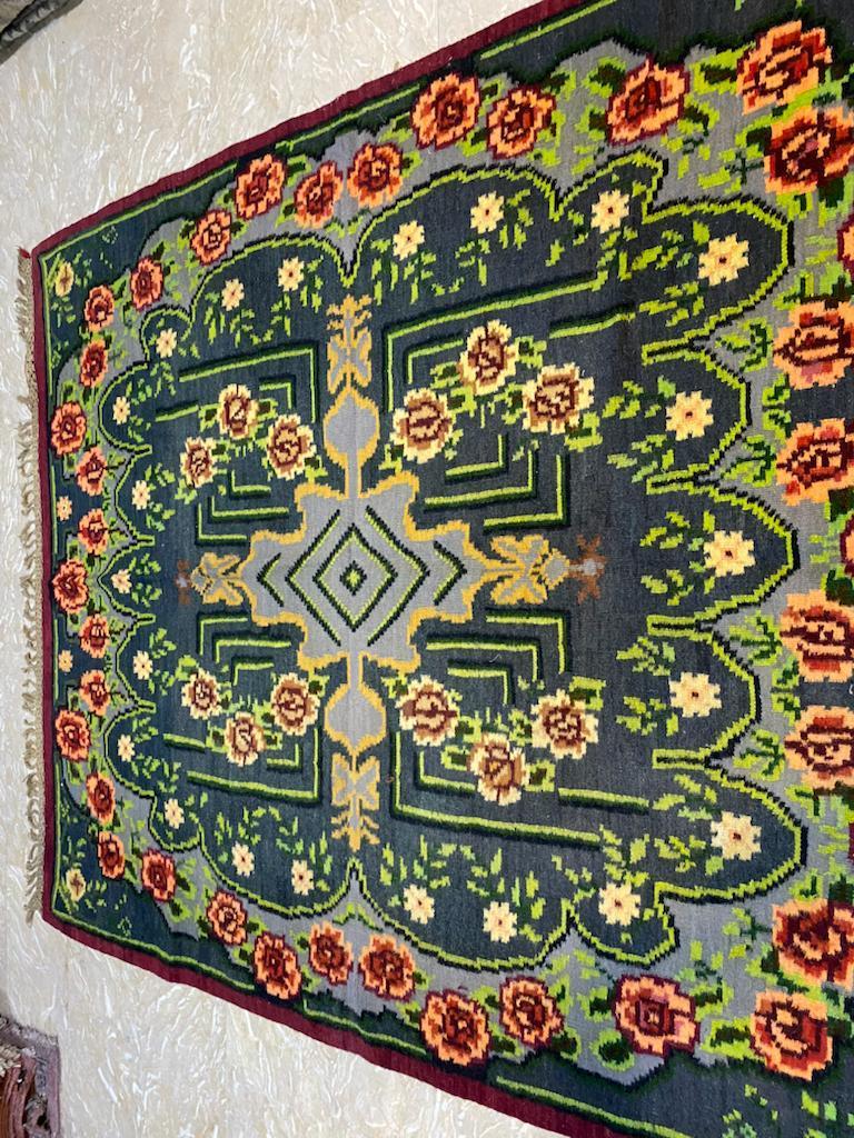 Lana Tappeto Kilim rumeno d'epoca fatto a mano 5,7' x 6,7', anni '60 - 2B18